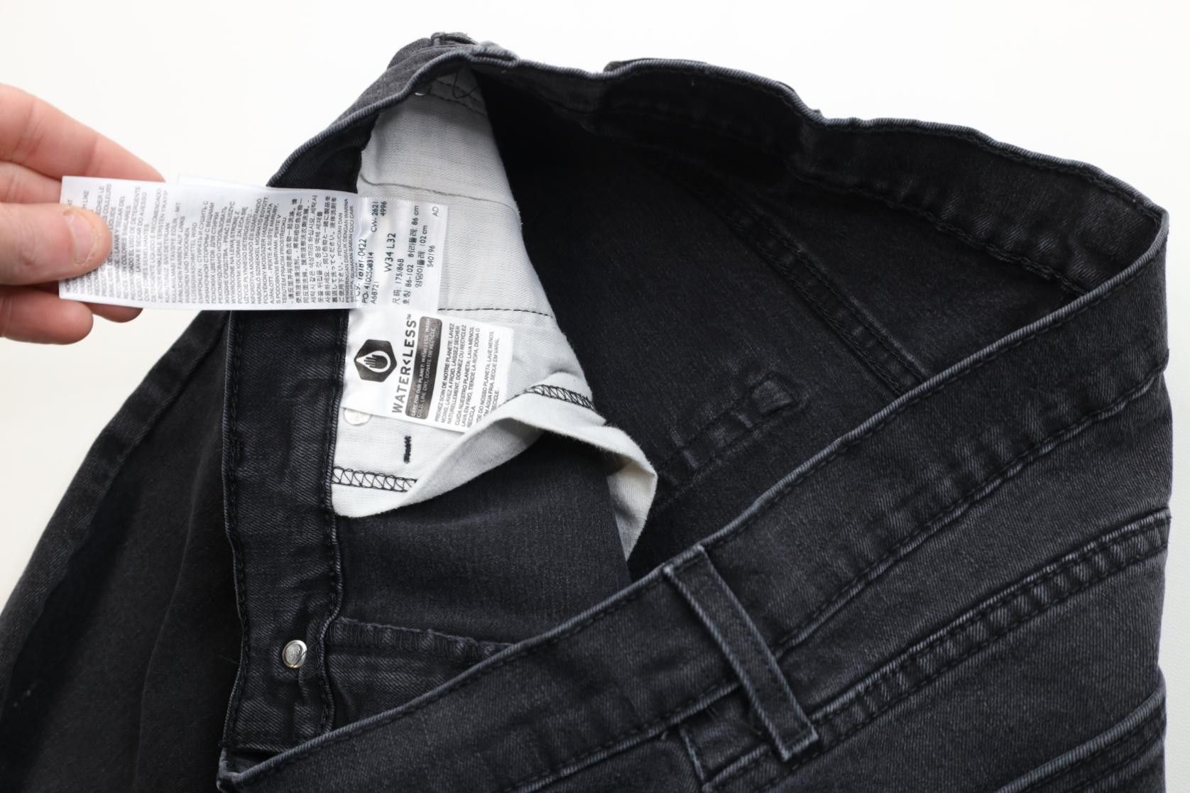 Levi's Vintage Y2K Levis 541 Athletic Fit Taper Leg Denim Jeans Size US 34 / EU 50 - 10 Thumbnail