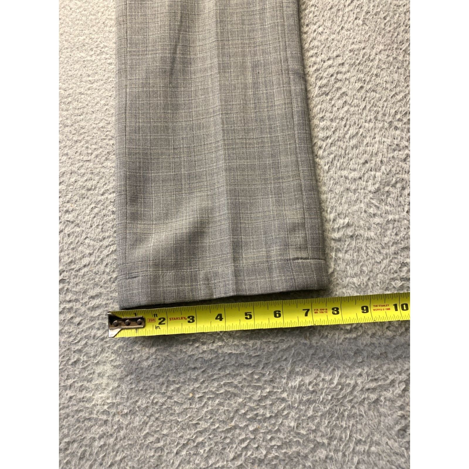 Banana Republic Banana Republic Dress Pants Women’s Size 8 Gray Plaid Check Dress Pants/0331 Size 30" / US 8 / IT 44 - 5 Thumbnail