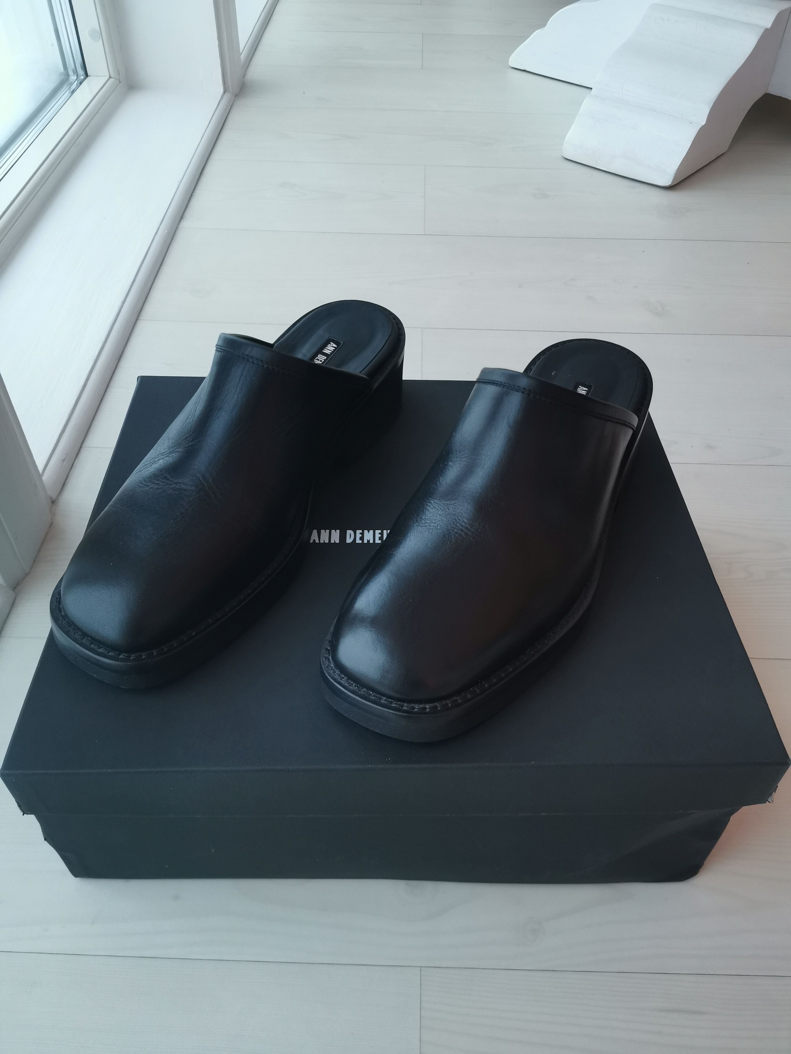 Ann Demeulemeester Ann Demeulemeester Mules Leather Size 40 Size US 7 / EU 40 - 1 Thumbnail