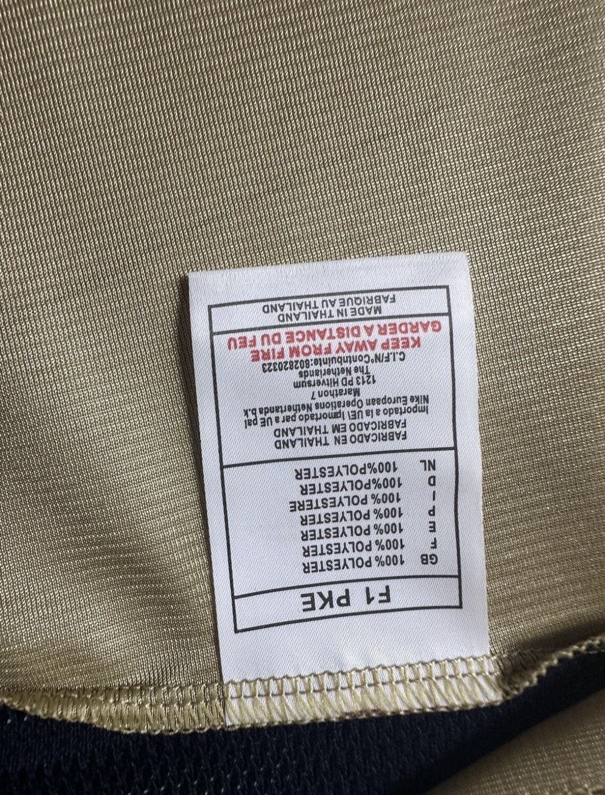 Nike × Vintage Vintage Arsenal soccer jersey Nike Gold women's L rare Size L / US 10 / IT 46 - 6 Thumbnail