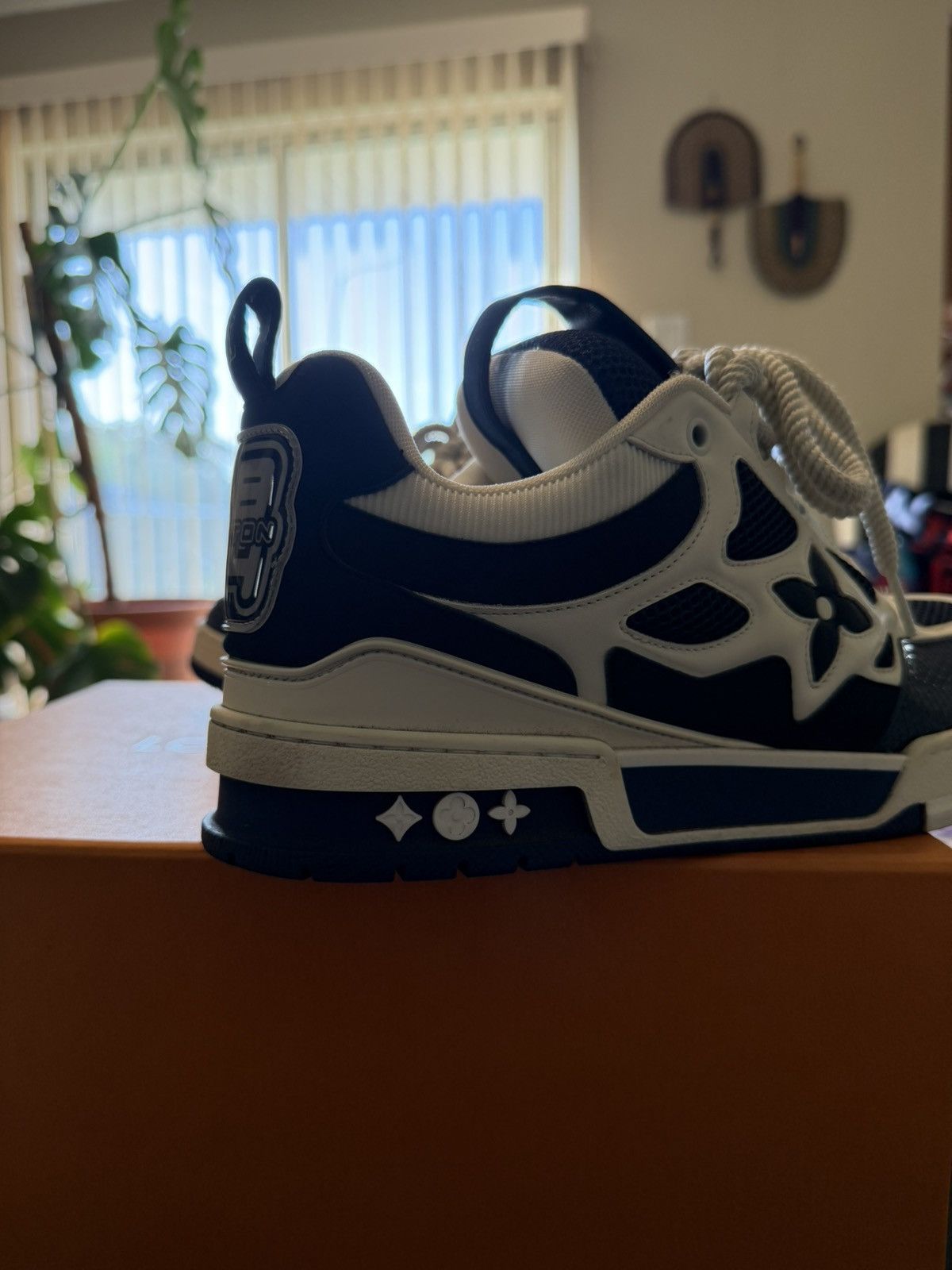 Louis Vuitton Louis Vuitton Skate Size US 8 / EU 41 - 4 Thumbnail