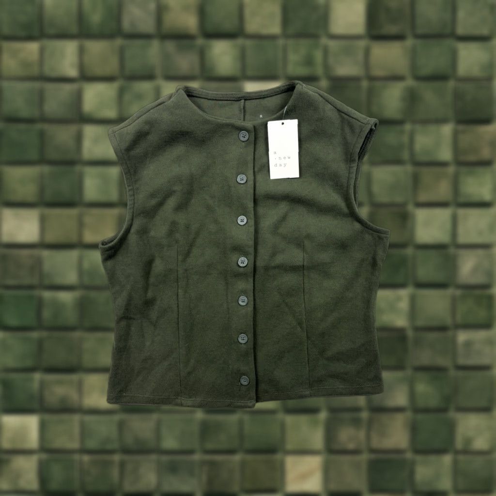 Vintage A New Day Women’s Olive Green Fiber Sleeveless Vest Outdoors Size Medium NWT Size M / US 6-8 / IT 42-44 - 1 Thumbnail