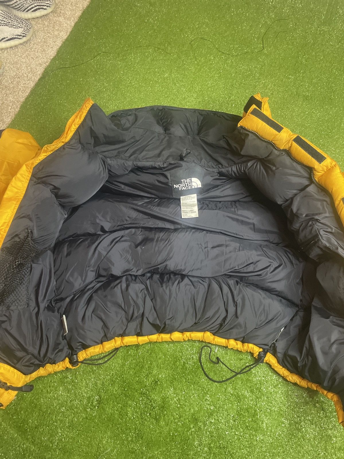 The North Face North face yellow puffer Size US XL / EU 56 / 4 - 5 Thumbnail