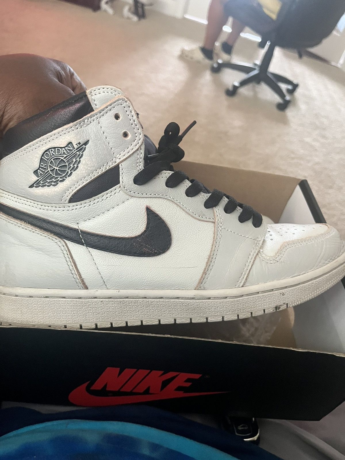 Jordan Brand × Nike Jordan 1 Paris Size US 8.5 / EU 41-42 - 5 Thumbnail