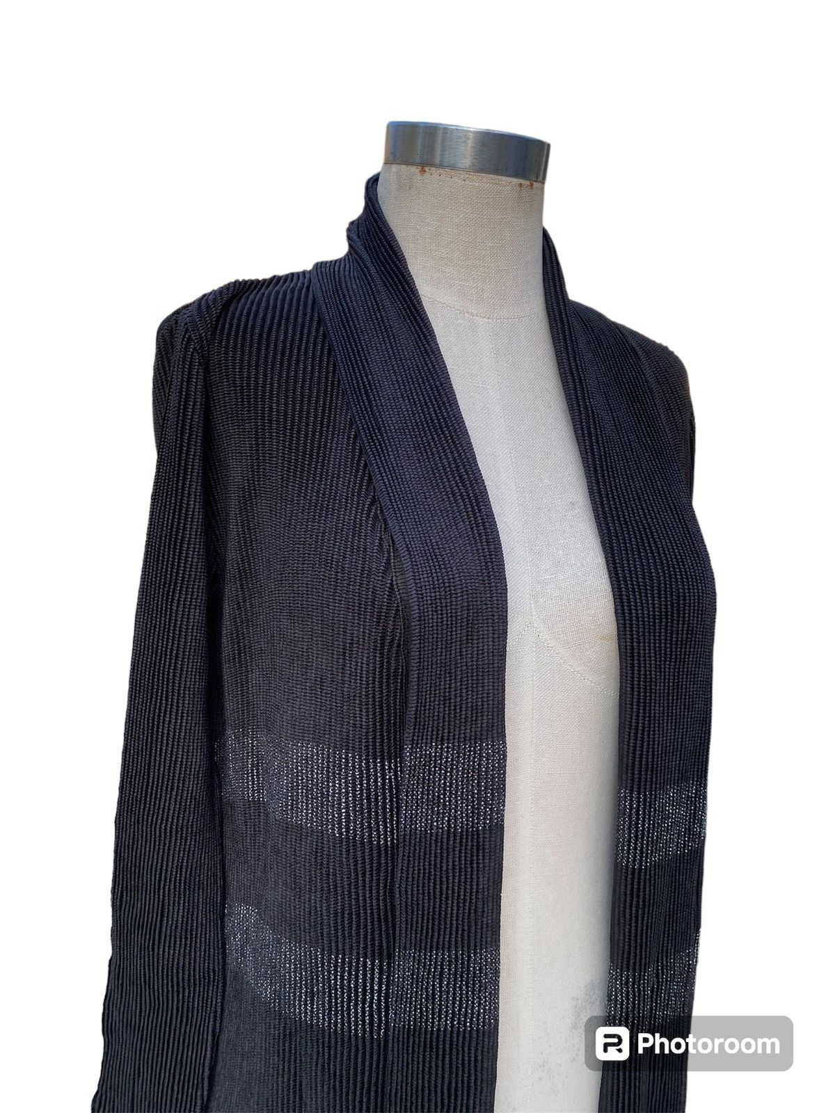 Issey Miyake specchio pleats long cardigan Size S / US 4 / IT 40 - 2 Thumbnail