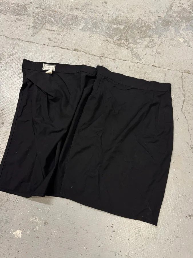 Vintage 1990s Gianni Versace Black Wool Skirt Size 26" / US 2 / IT 38 - 4 Thumbnail