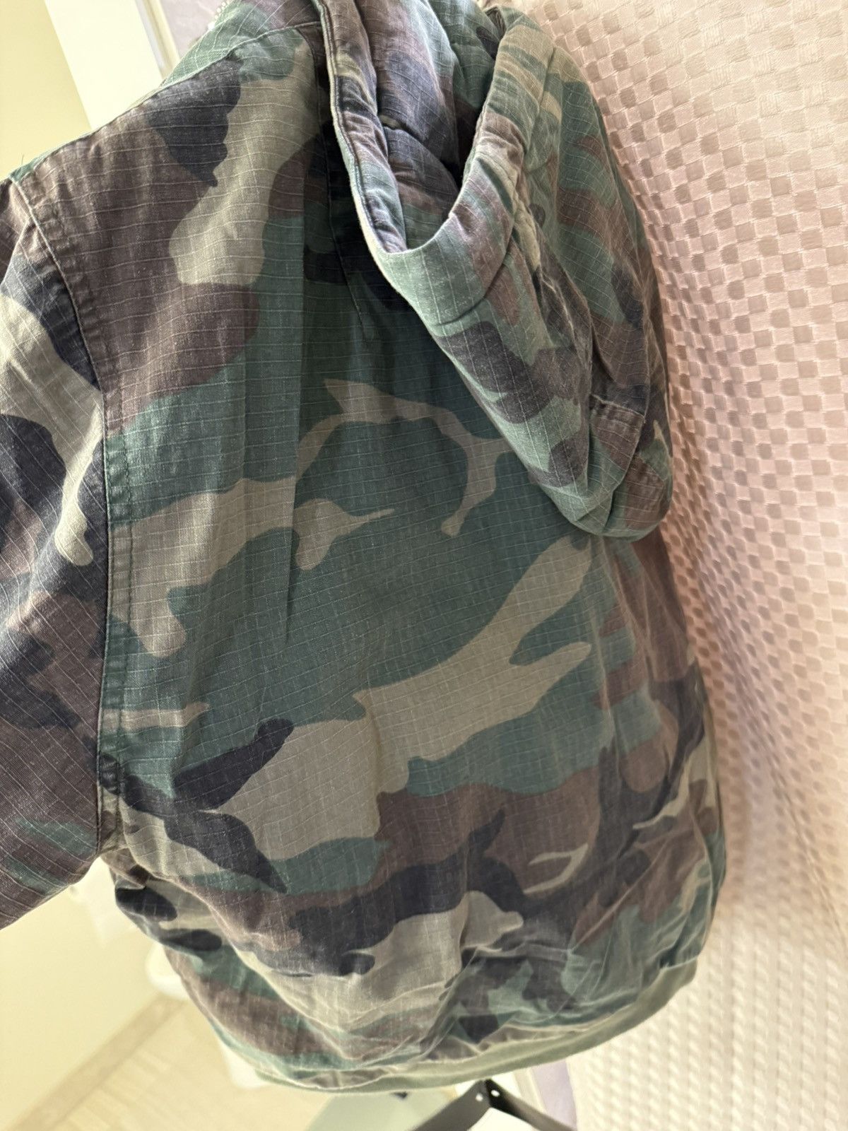 The GV Gallery Camo Hooded Jacket Raspberry GV Gallery Size US M / EU 48-50 / 2 - 9 Thumbnail