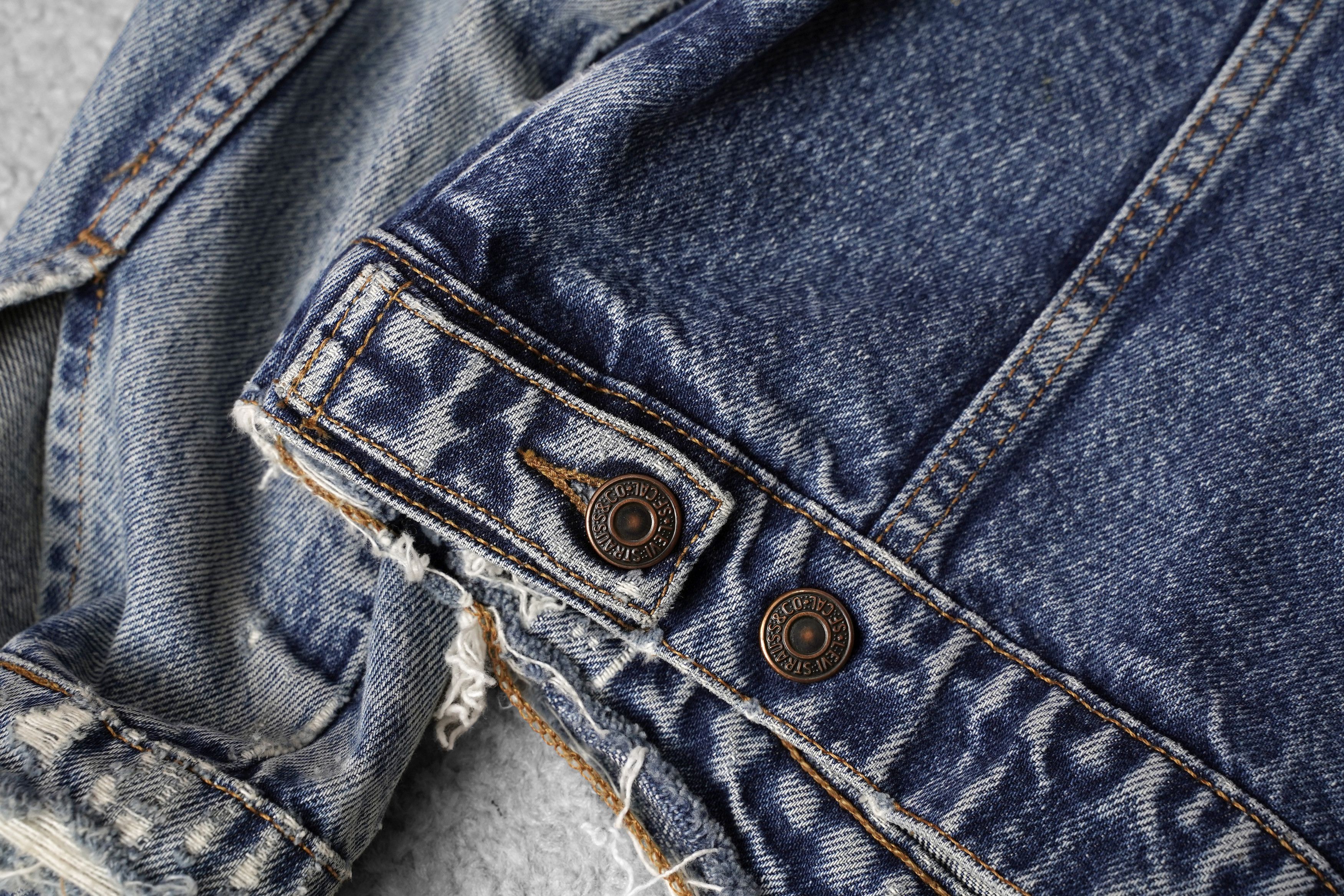 Levi's Vintage Clothing Levi’s Orange Tab Denim Jacket Made in Italy Vintage 1997 Size M / US 6-8 / IT 42-44 - 11 Thumbnail
