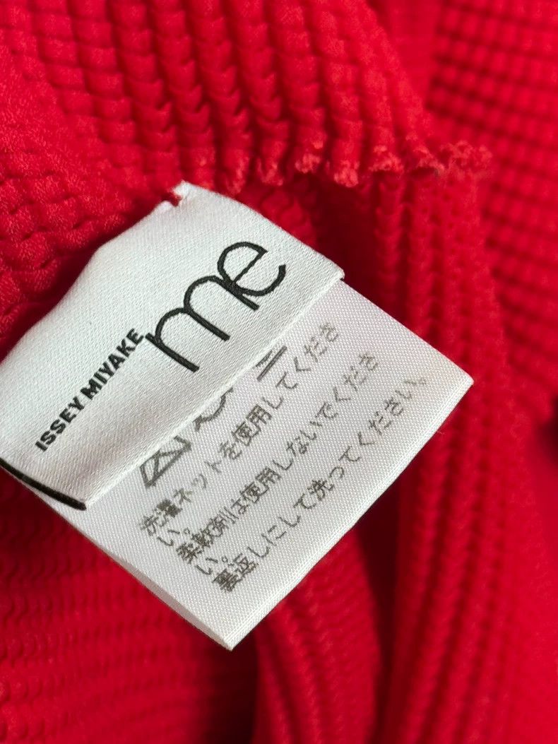 Issey Miyake Issey Miyake size:one size Red magic suit Size XS / US 0-2 / IT 36-38 - 3 Thumbnail