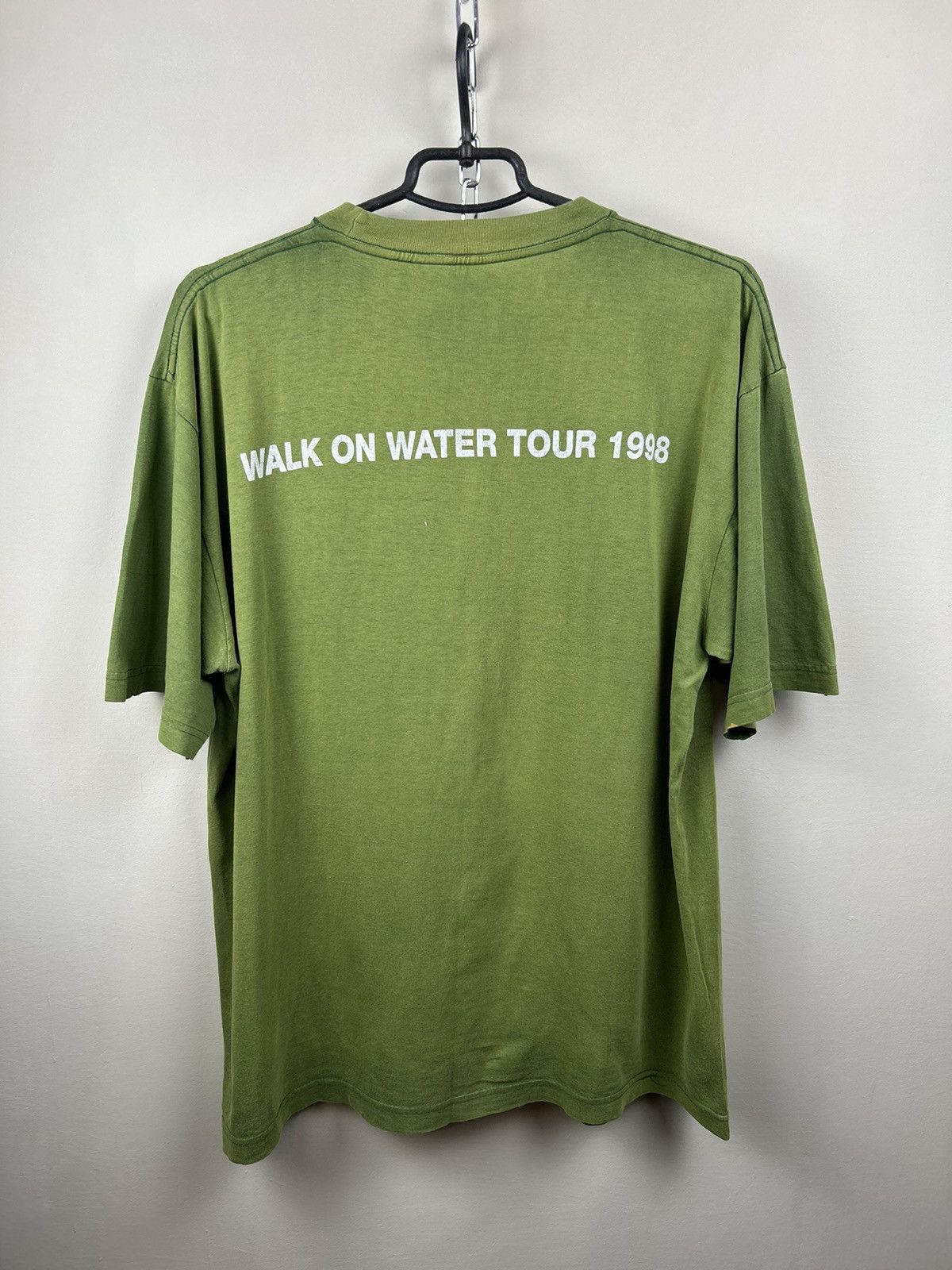 Band Tees Vintage 90s UFO WALK ON WATER Tour 1998 T shirt Size US XL / EU 56 / 4 - 2 Thumbnail