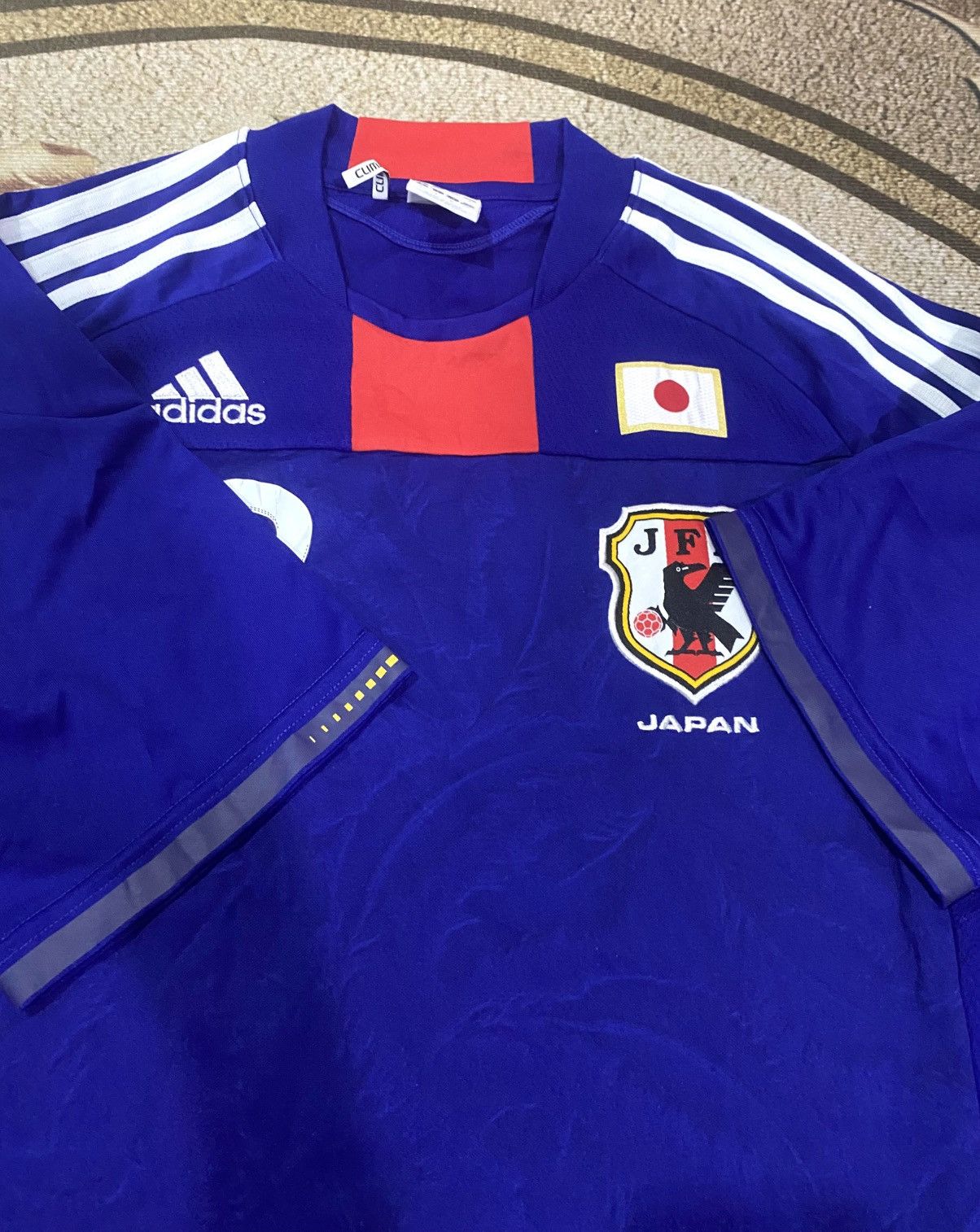 Japanese Brand World cup 2010 japan jersey(fur watermark) Size US M / EU 48-50 / 2 - 4 Thumbnail