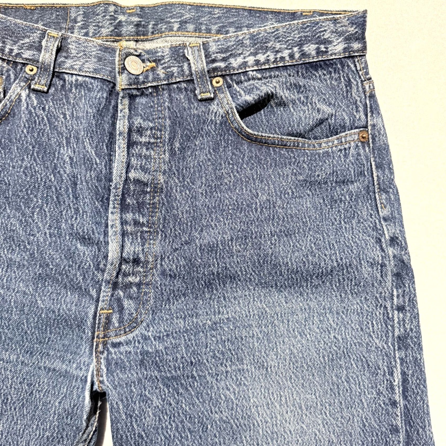 Levi's Levi's Jeans Men Blue Denim Classic Straight 34X30 USA Made 5-Pocket Logo Button Zip - Flaws Size US 34 / EU 50 - 3 Thumbnail