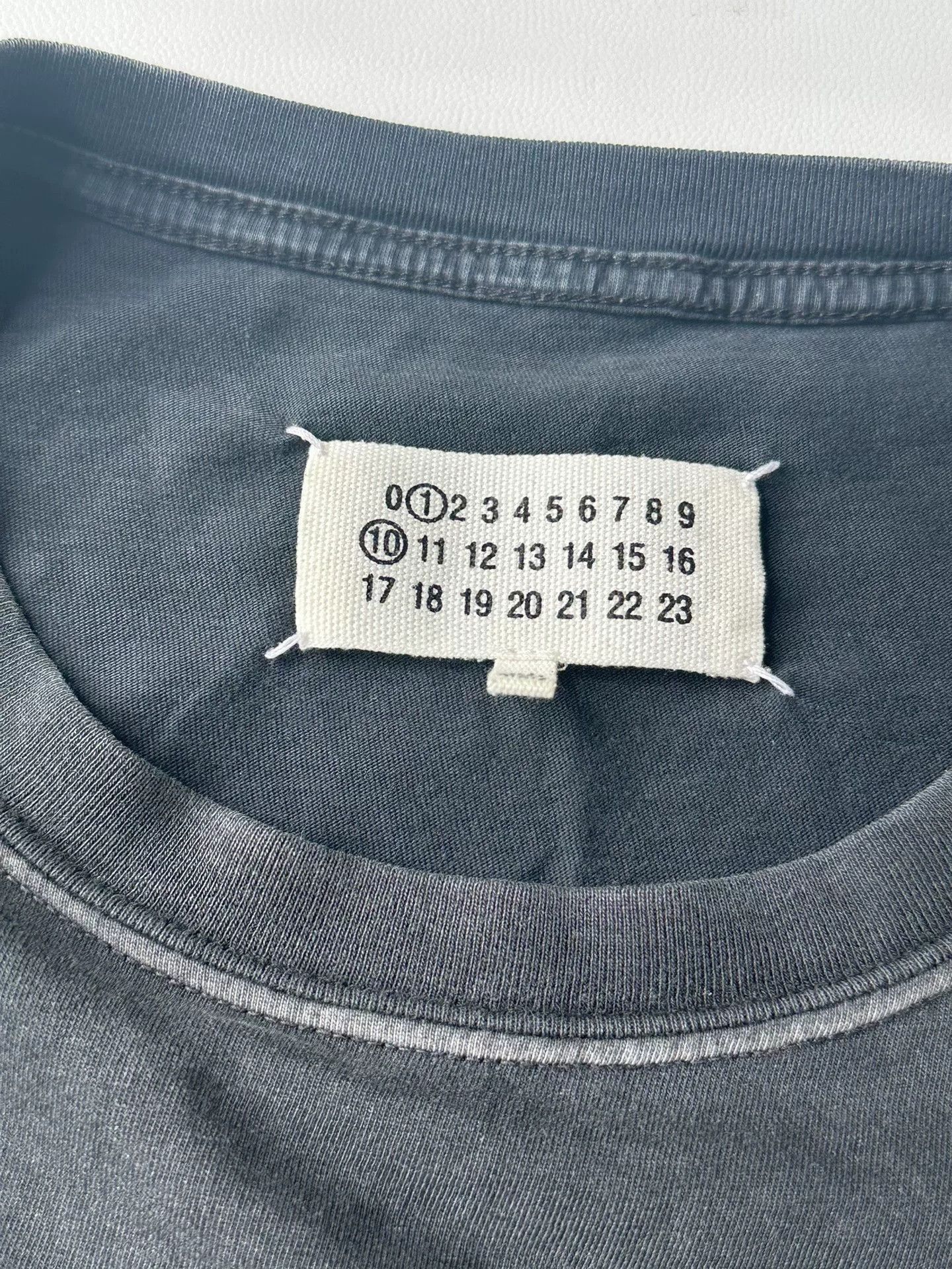 Maison Margiela Maison Margiela Reverse Embroidery Tee Size US L / EU 52-54 / 3 - 2 Thumbnail