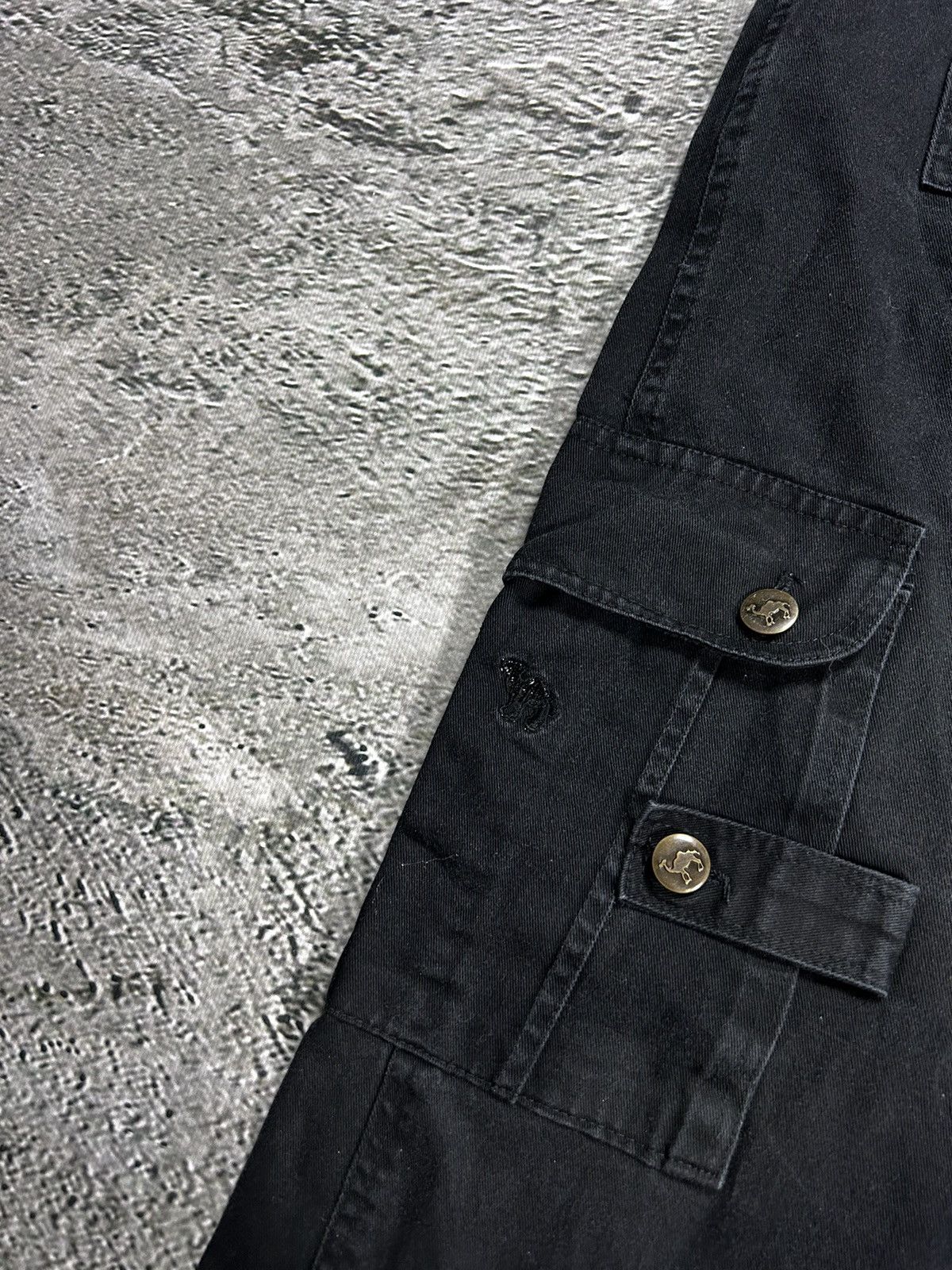 Camel × Vintage × camel active Camel cargo pants black vintage workwear Active Size US 36 / EU 52 - 4 Thumbnail