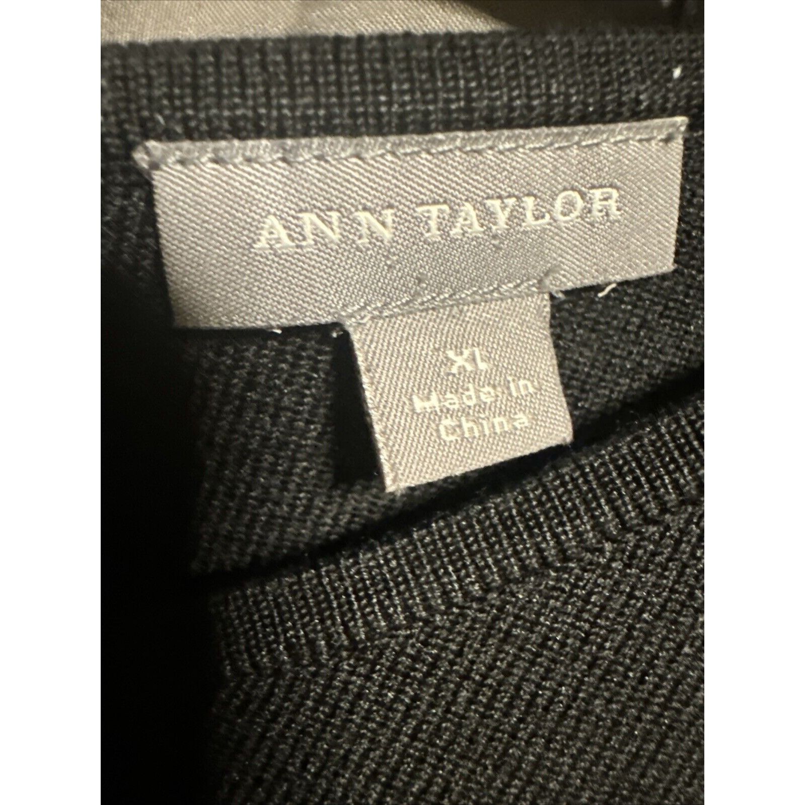 Ann Taylor Ann Taylor Womens Silk Blend Top Size XL Black Cap Short Sle Size XL / US 12-14 / IT 48-50 - 2 Thumbnail