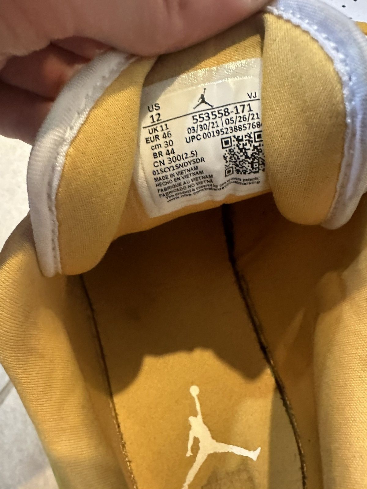 Jordan Brand × Nike Jordan 1 Low ‘Pollen’ Size US 12 / EU 45 - 4 Thumbnail