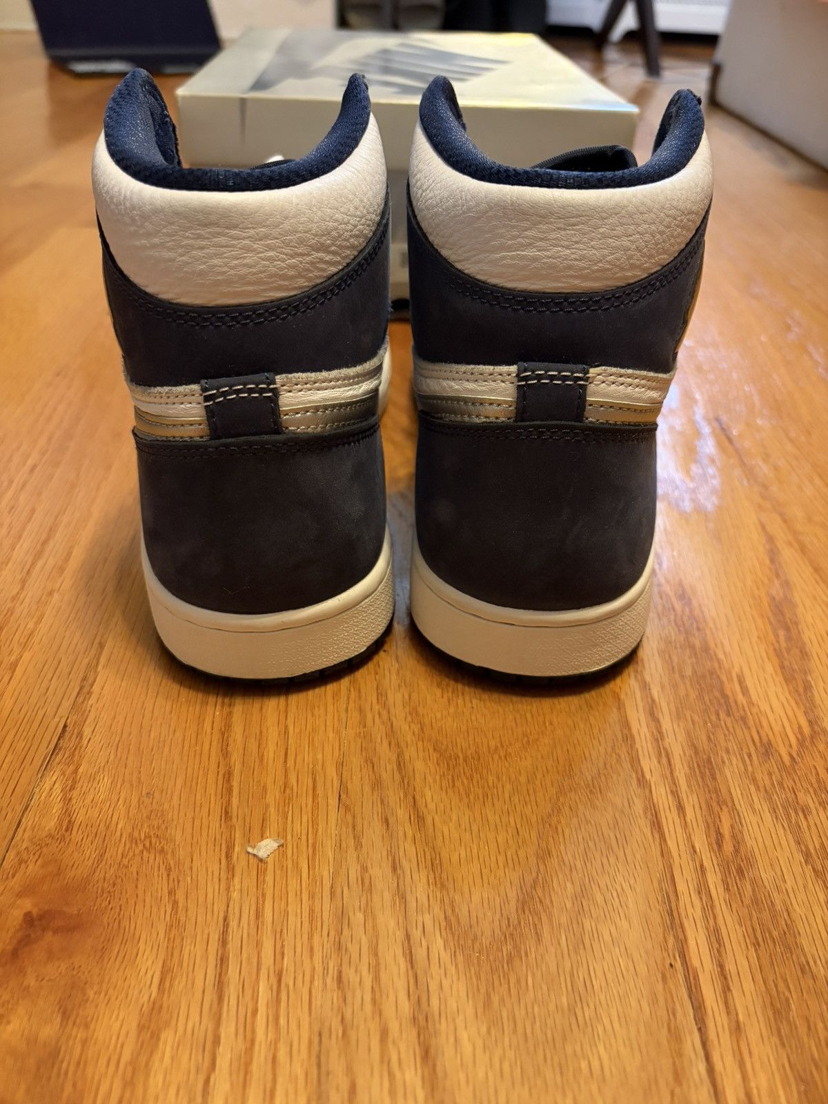 Jordan Brand Jordan 1 Retro High CO.JP Midnight Navy (2020) Size 10 US Size US 10 / EU 43 - 3 Thumbnail