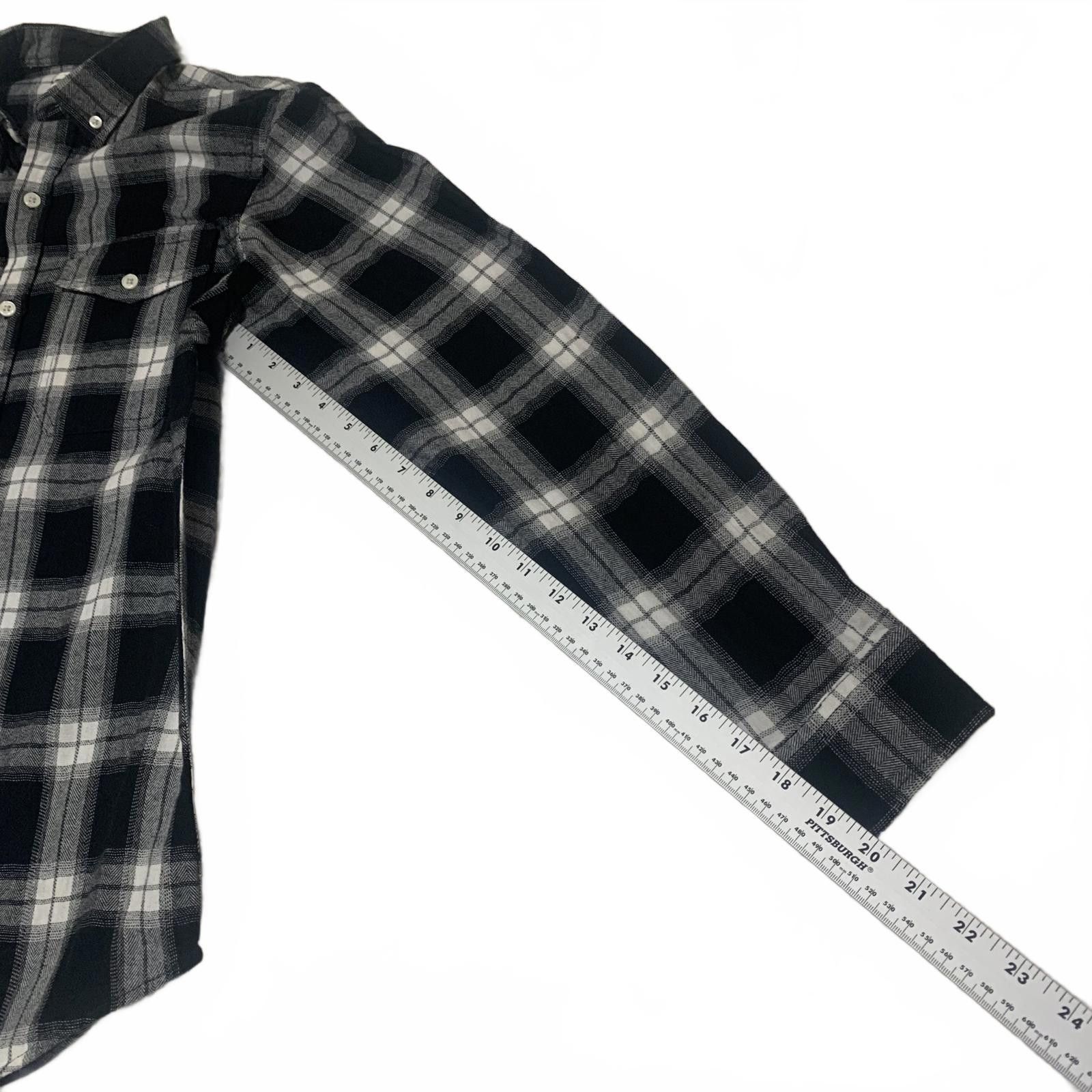 Old Navy Old Navy Men's S Black White Plaid Button Shirt Cotton Size US S / EU 44-46 / 1 - 7 Thumbnail