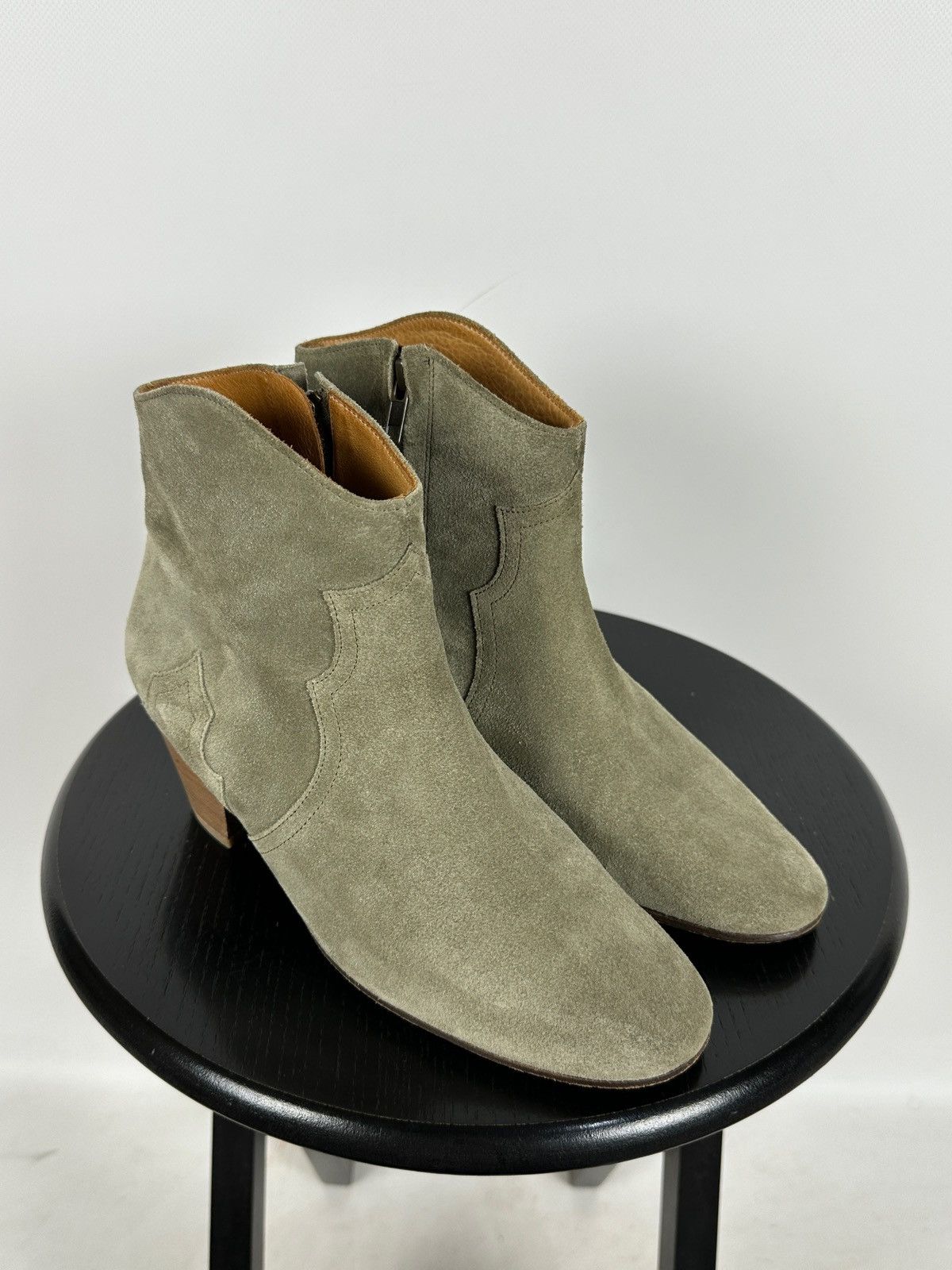 Isabel Marant × Isabel Marant Etoile Isabel Marant Étoile Dicker Suede Ankle Boots Western Style Size US 9 / IT 39 - 3 Thumbnail