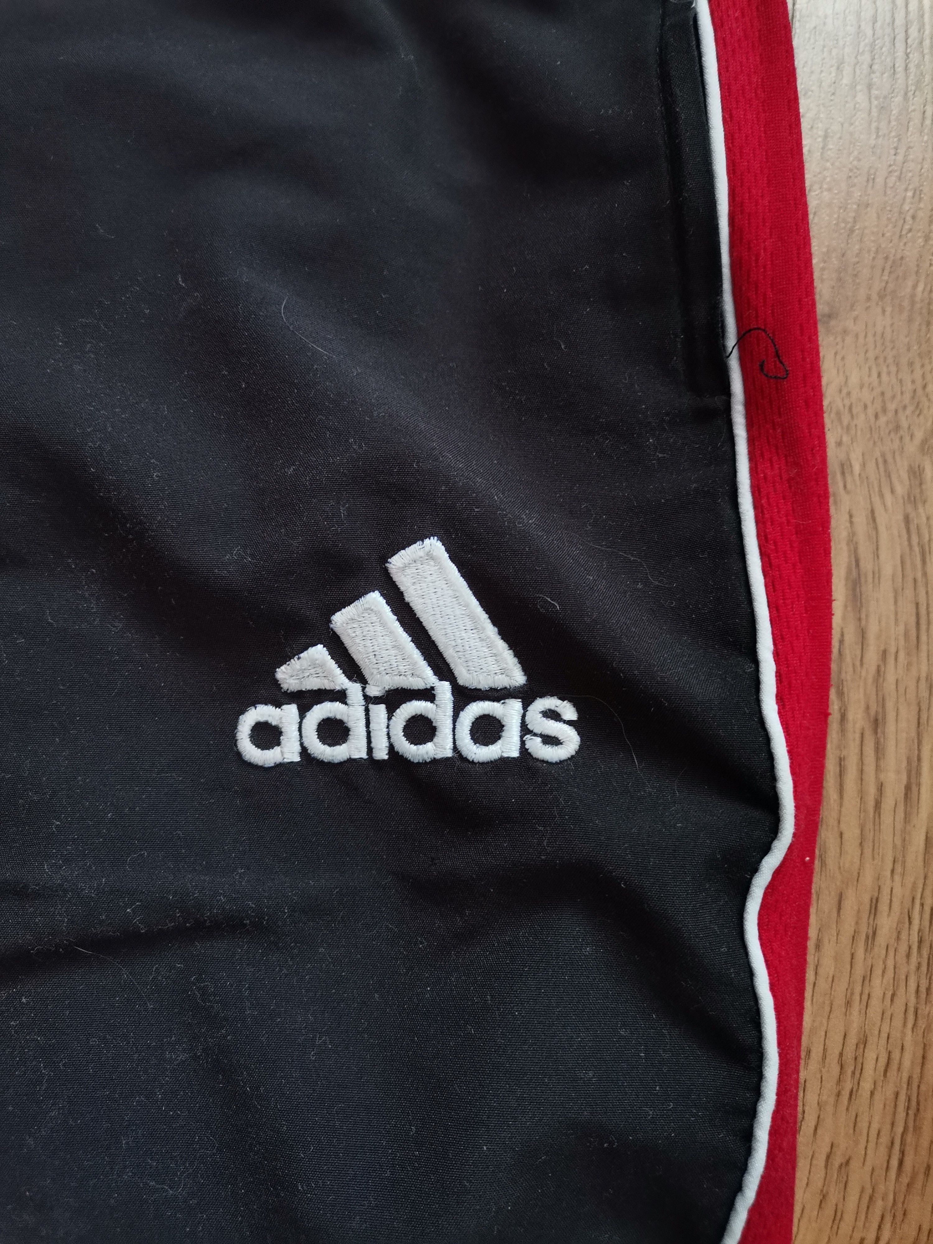 Adidas Vintage Adidas Track Pants Size US 32 / EU 48 - 2 Thumbnail