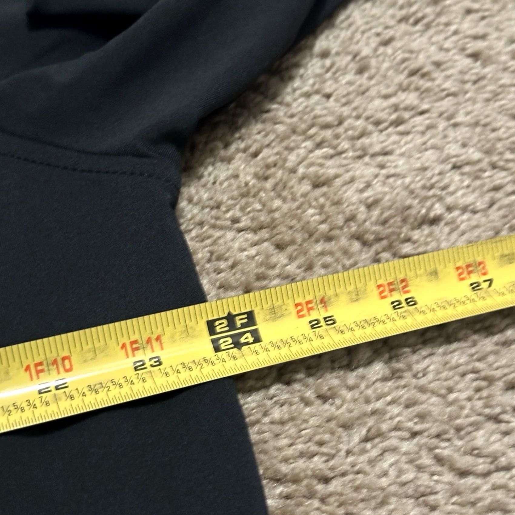 Peter Millar Peter Millar Sweater 1/4 Zip Mens XL Pullover Black Golf Performance Mock Neck Pullover Sweater Mens Regular Fit Athletic Activewear"} Size US XL / EU 56 / 4 - 6 Thumbnail