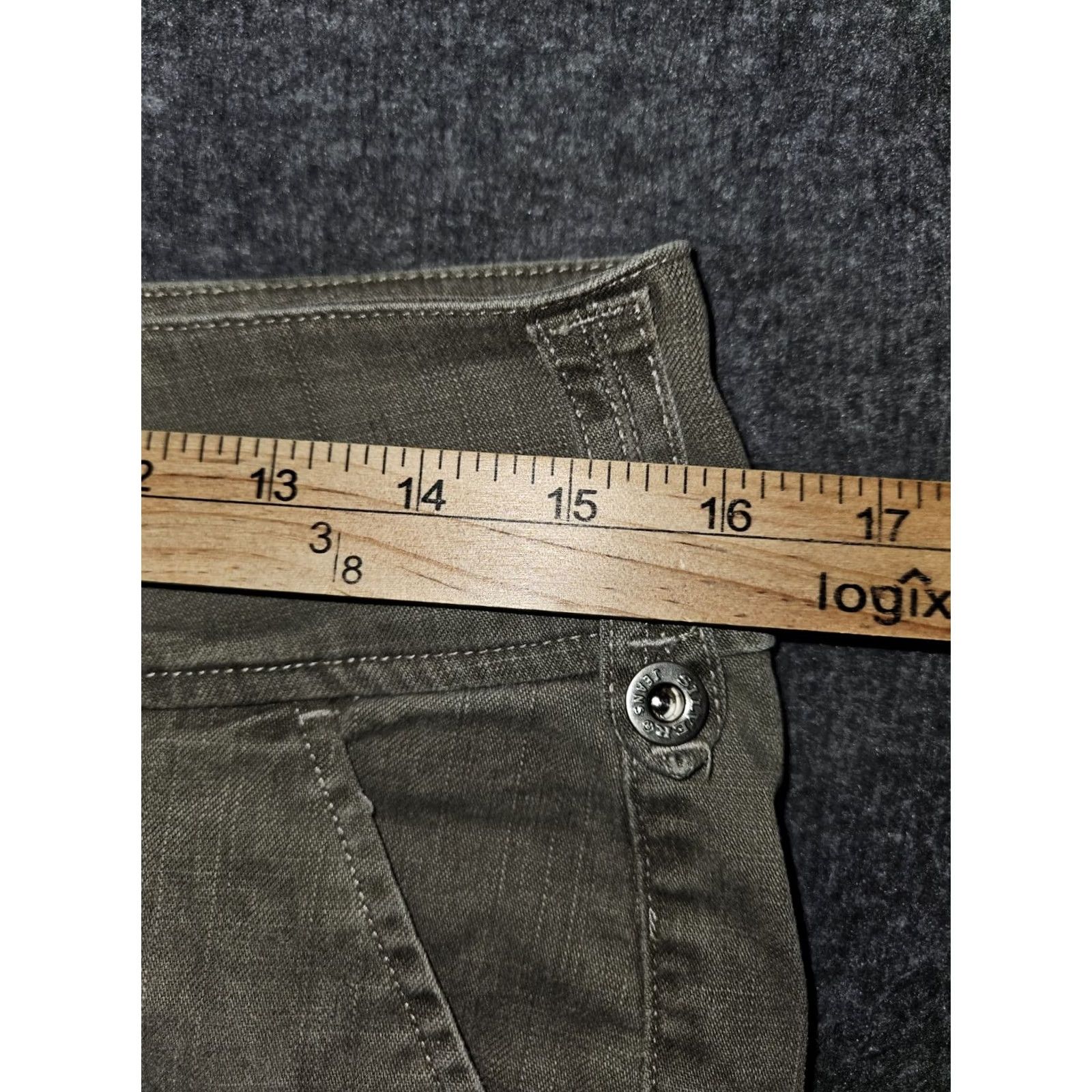 Silver Jeans Co. VINTAGE Silver Jeans Capris Womens 29 Gray Low Rise Flap Pockets Y2K Slit Casual Preppy Size 29" - 3 Thumbnail