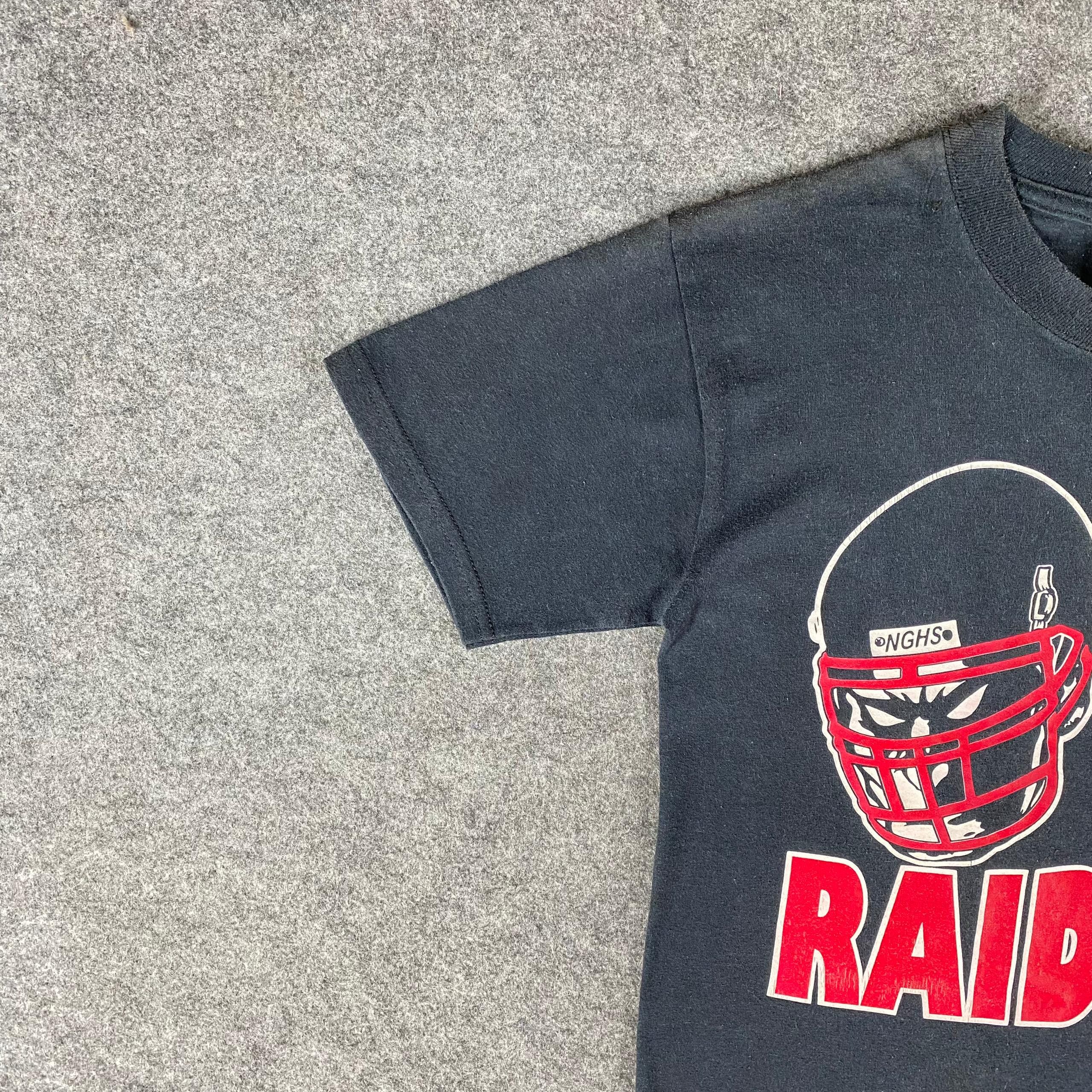 Vintage Vintage 90s Raiders Sportwear Tshirt Size US S / EU 44-46 / 1 - 6 Thumbnail
