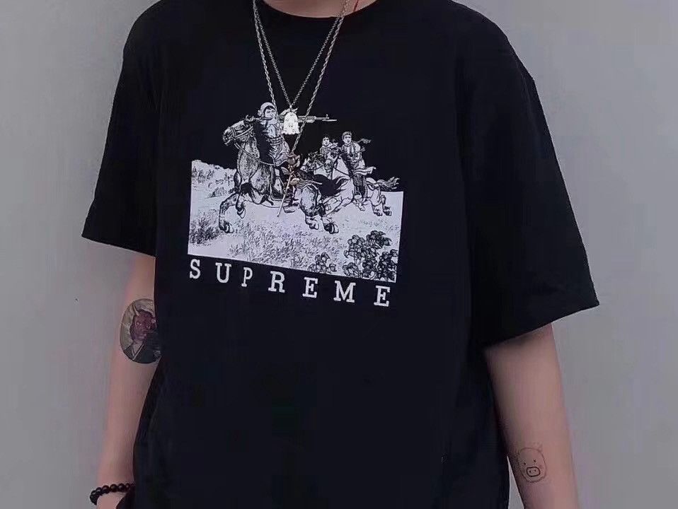 Supreme Supreme ss19 riders tee T-shirt Size US L / EU 52-54 / 3 - 5 Thumbnail