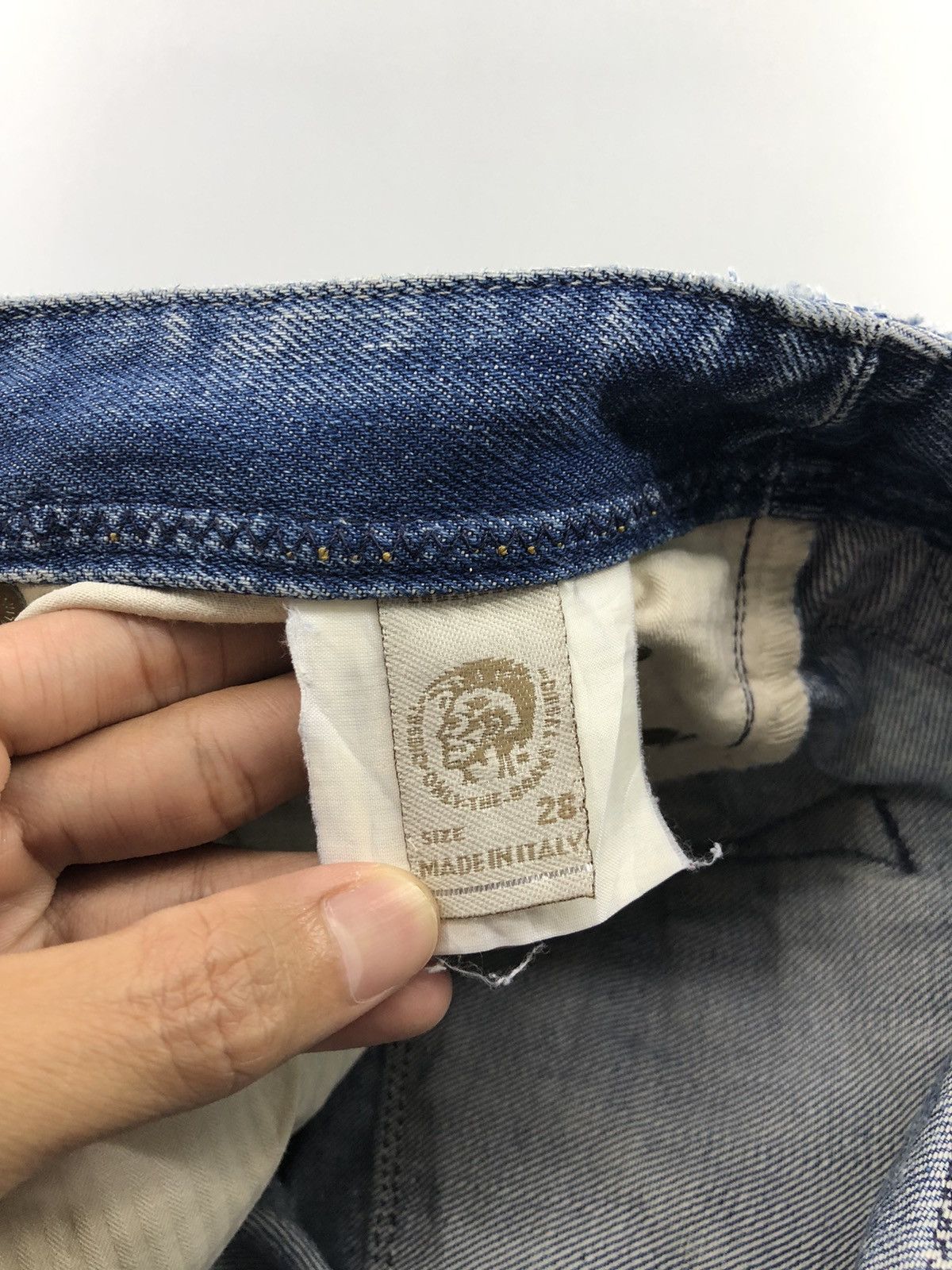 Diesel Vintage Diesel Lowky Distressed Faded Blue Jeans Size 29" - 20 Thumbnail