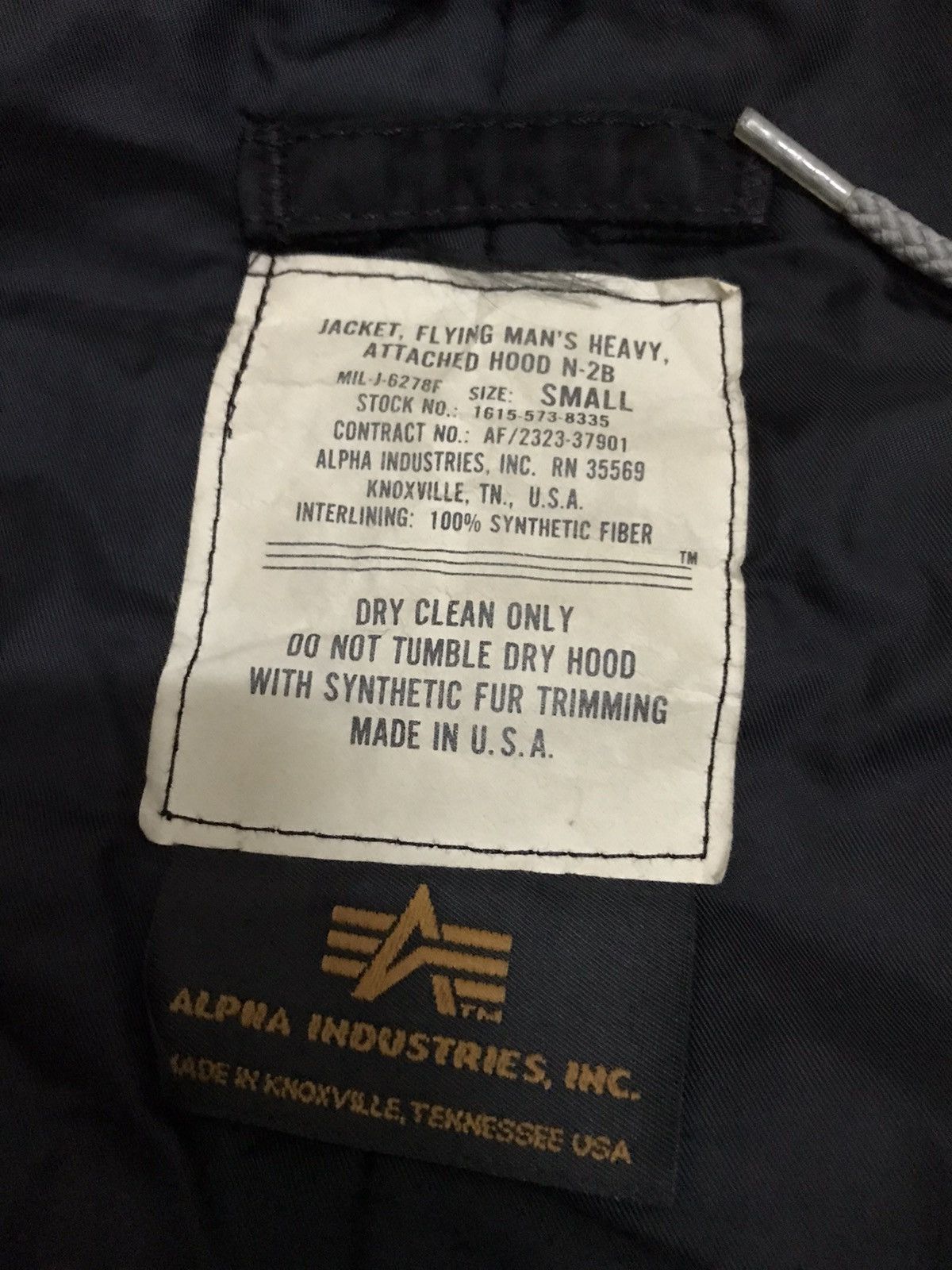 Alpha Industries Vintage Alpha Industries N-2B Flying Man Fur Hoodie Jacket Size US S / EU 44-46 / 1 - 7 Thumbnail