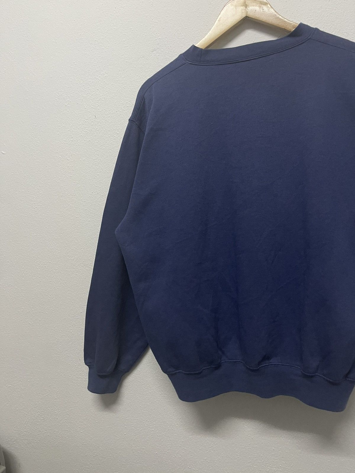 Jordan Brand × Nike × Vintage 90s NIKE AIR JORDAN EMBROIDERED LOGO CREWNECK NICELY FADED Size US L / EU 52-54 / 3 - 16 Thumbnail