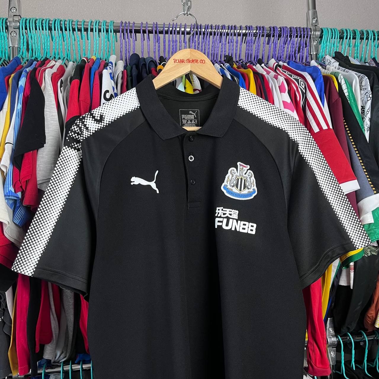 Puma NewCastle United 2017/2018 Football Soccer Jersey Polo Size US XL / EU 56 / 4 - 1 Thumbnail