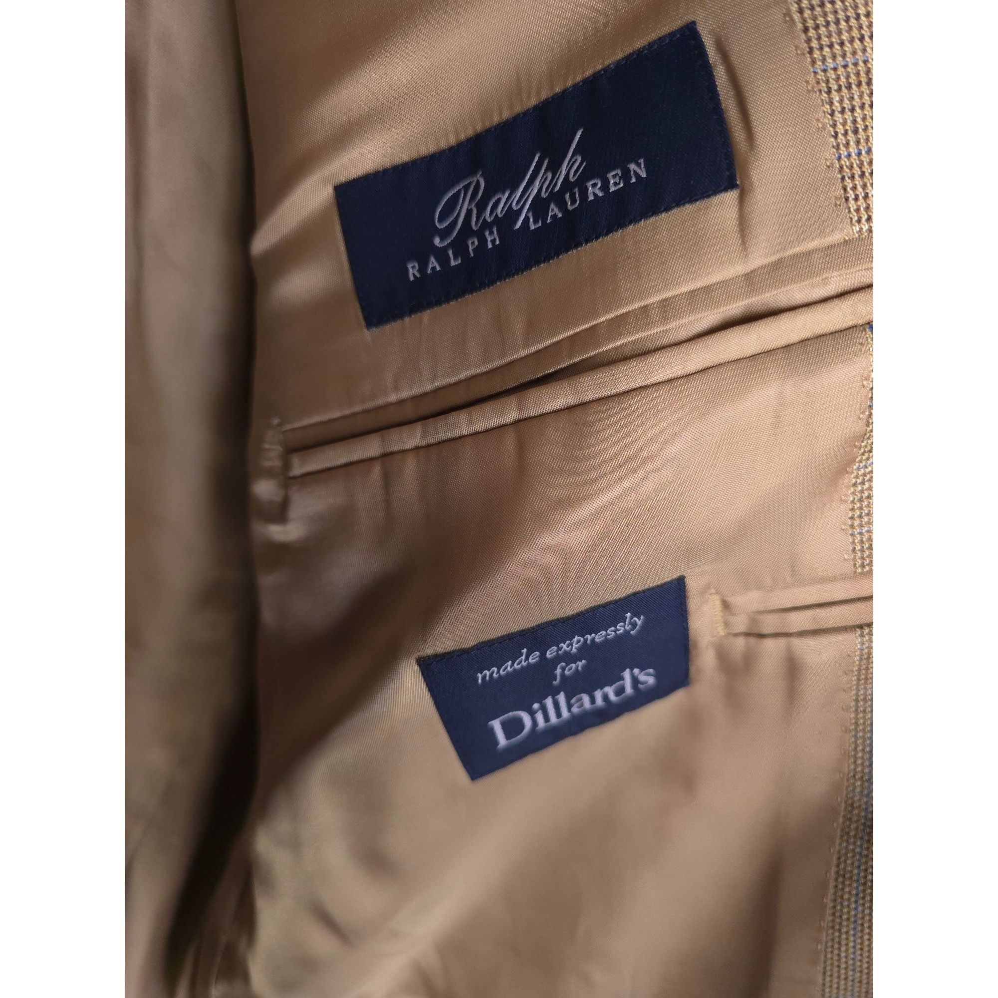Ralph Lauren Ralph Lauren Mens wool Blazer 44R Silk lined Tan Herringbone Size 44R - 3 Thumbnail
