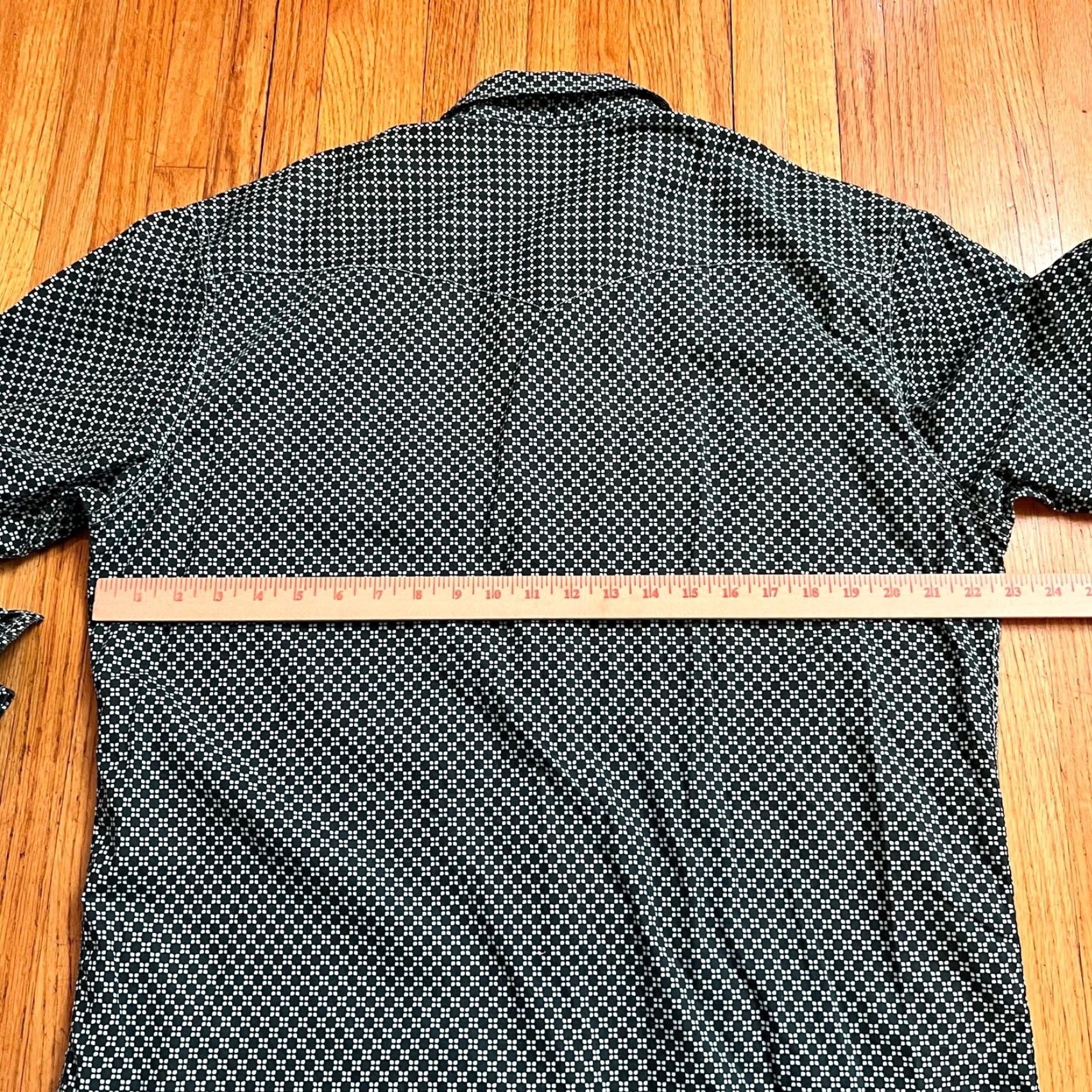 Vintage Cinch Shirt Mens Large Green Geometric Snap Modern Fit Western Cowboy Shirt Mens L Green Geometric Snap Modern Fit Western Cowboy Size US L / EU 52-54 / 3 - 4 Thumbnail