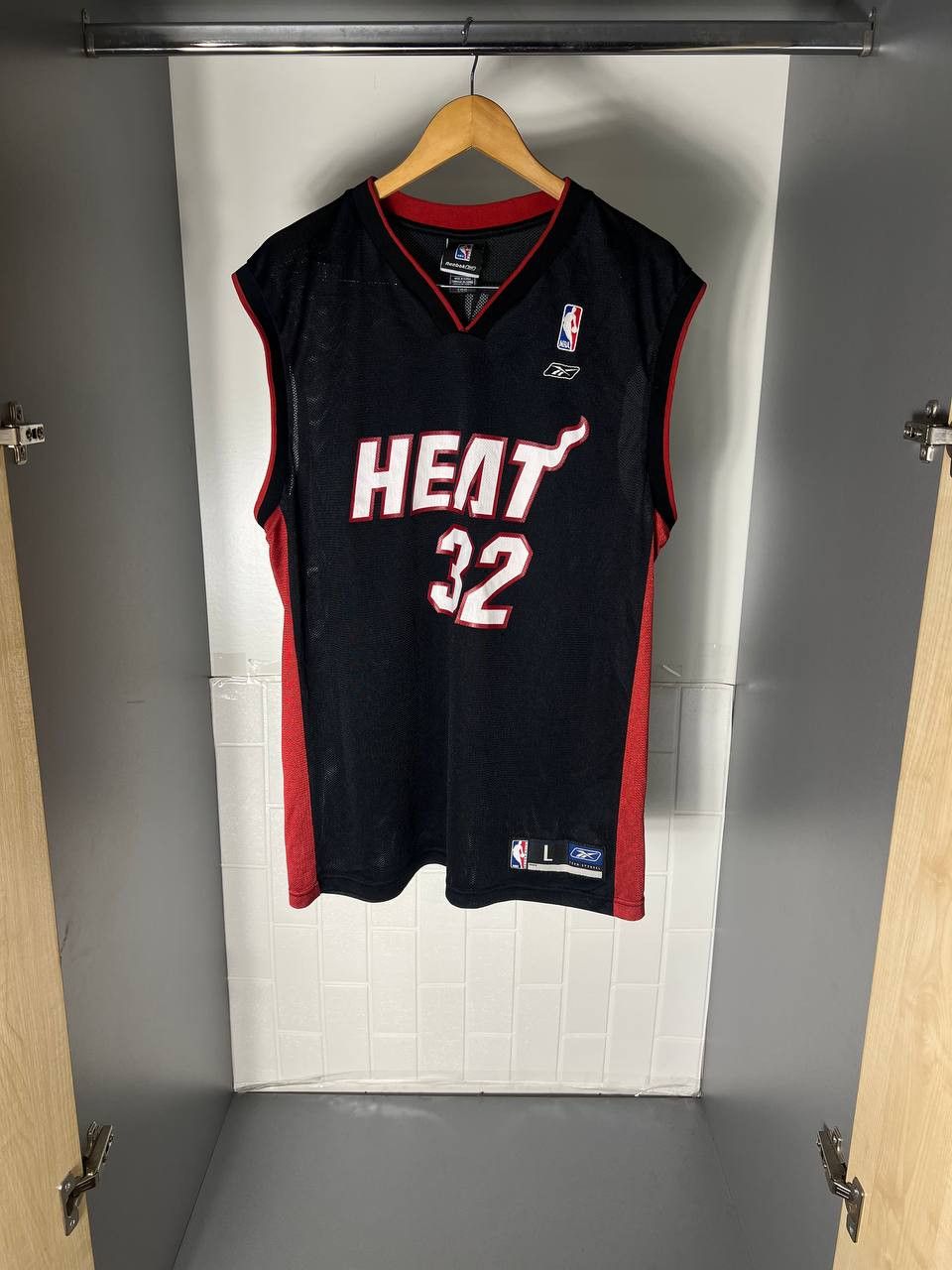 Reebok VINTAGE REEBOK MIAMI HEAT NBA O’NEAL BASKETBALL JERSEA Y2K Size US L / EU 52-54 / 3 - 3 Thumbnail