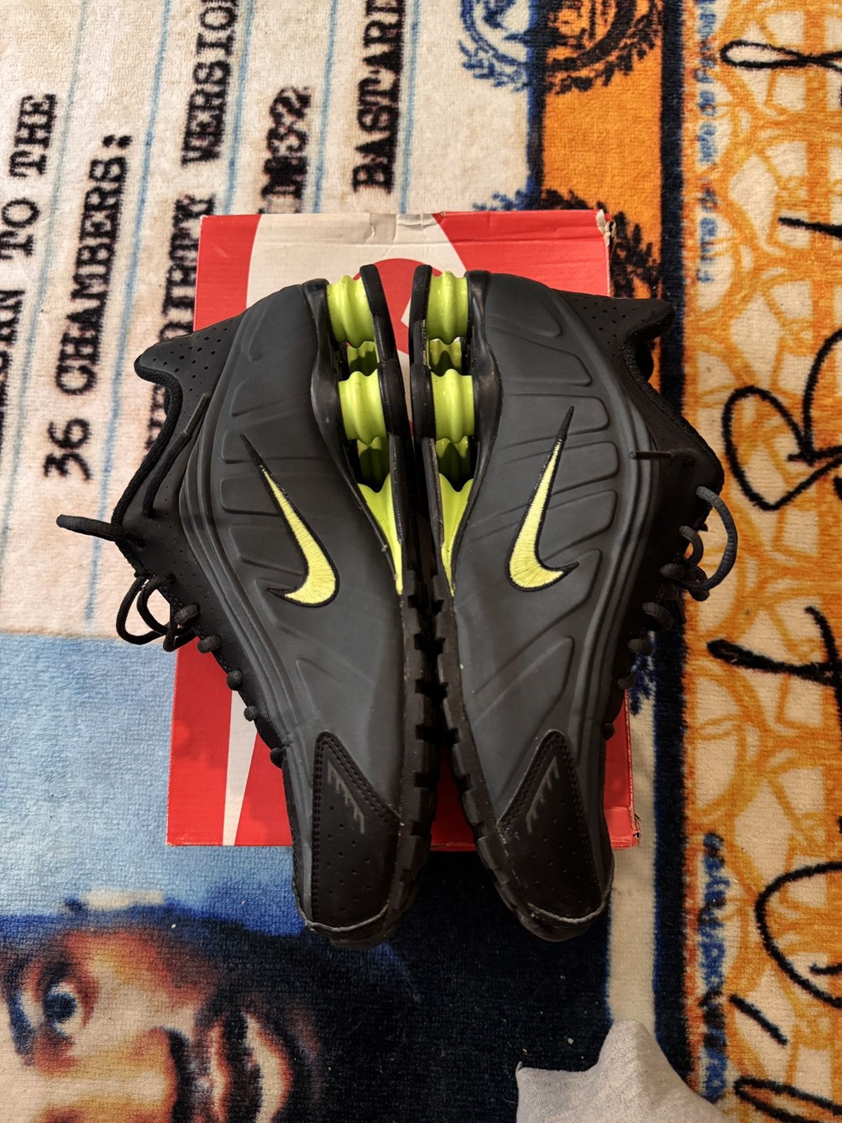 Nike Nike SHOX R4 Size US 10 / EU 43 - 3 Thumbnail
