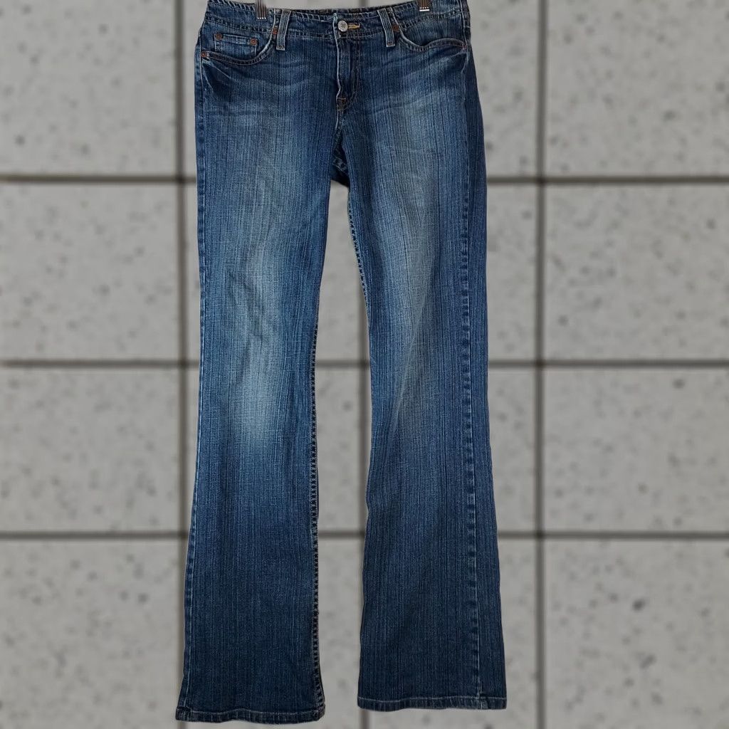 Lucky Brand Lucky Brand Wonder Jeans Jeans Womens 6/28 Low Rise Bootcut 28x32 Blue Stretch Regular 6/28 Mens Women Girls? Size 28" / US 6 / IT 42 - 1 Thumbnail