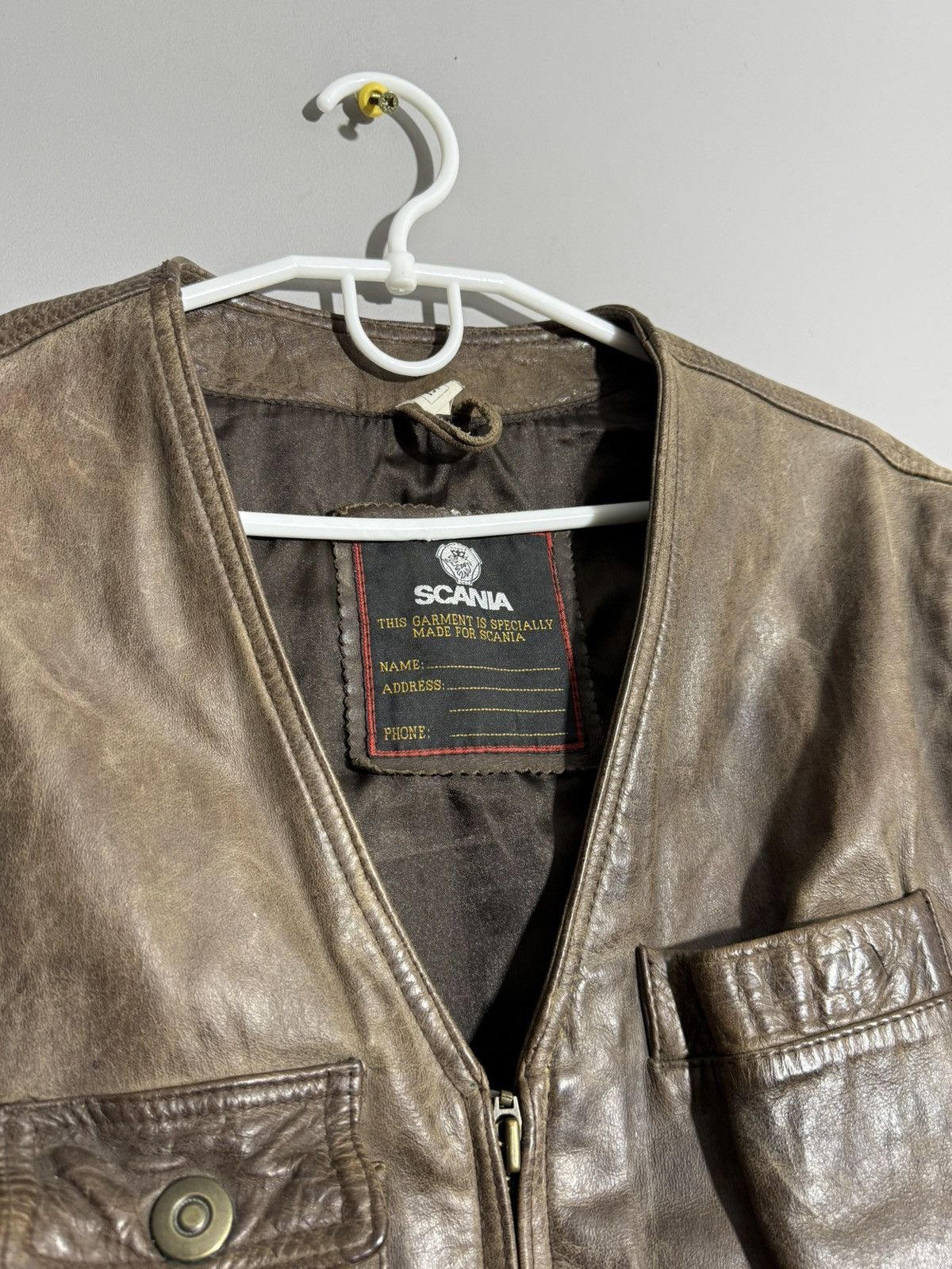 Other Vintsge Scania leather vest size M Size US M / EU 48-50 / 2 - 7 Thumbnail