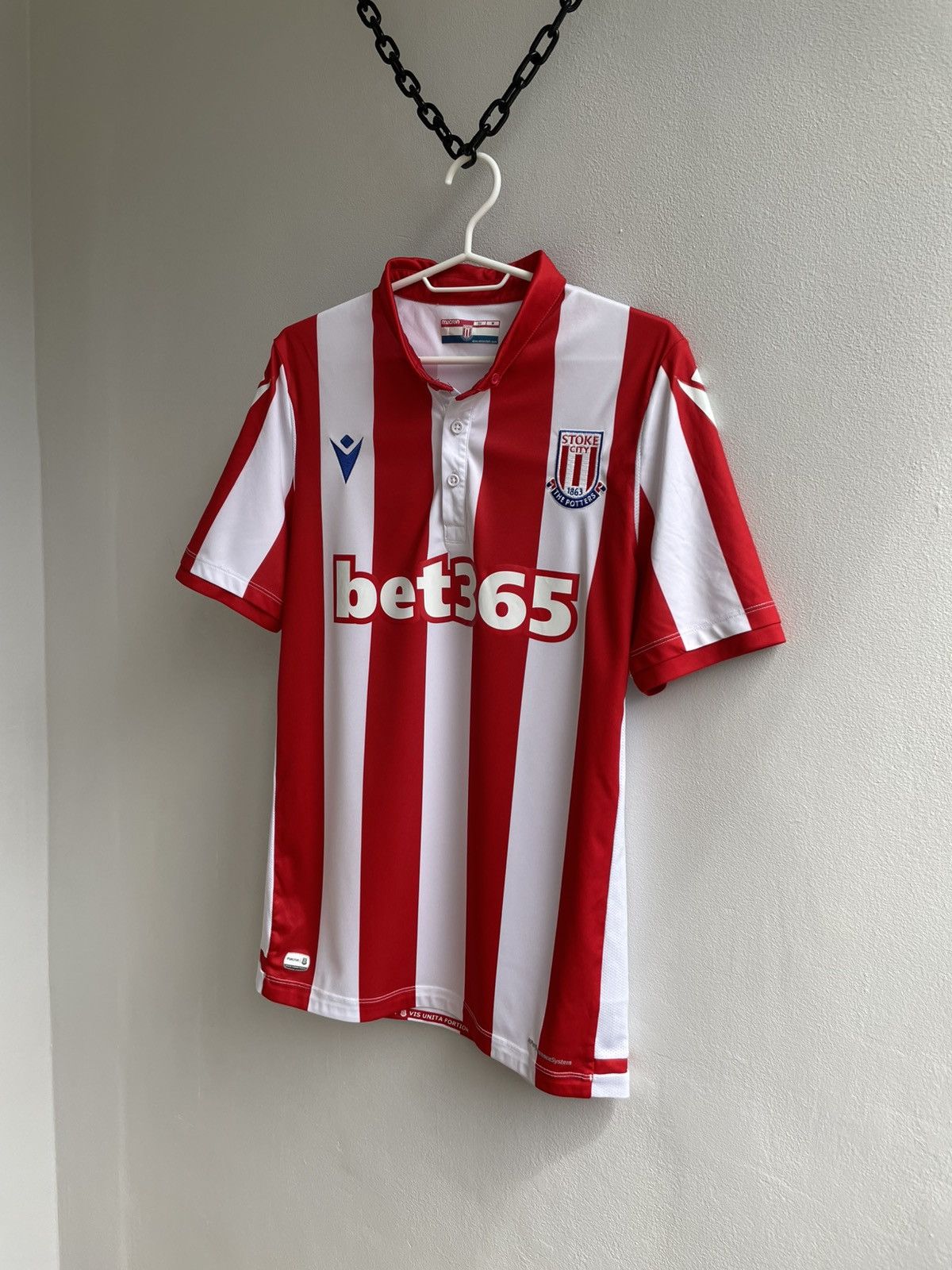 Vintage Stoke City 2018 2019 Football Soccer Jersey Shirt Home Size US M / EU 48-50 / 2 - 2 Thumbnail