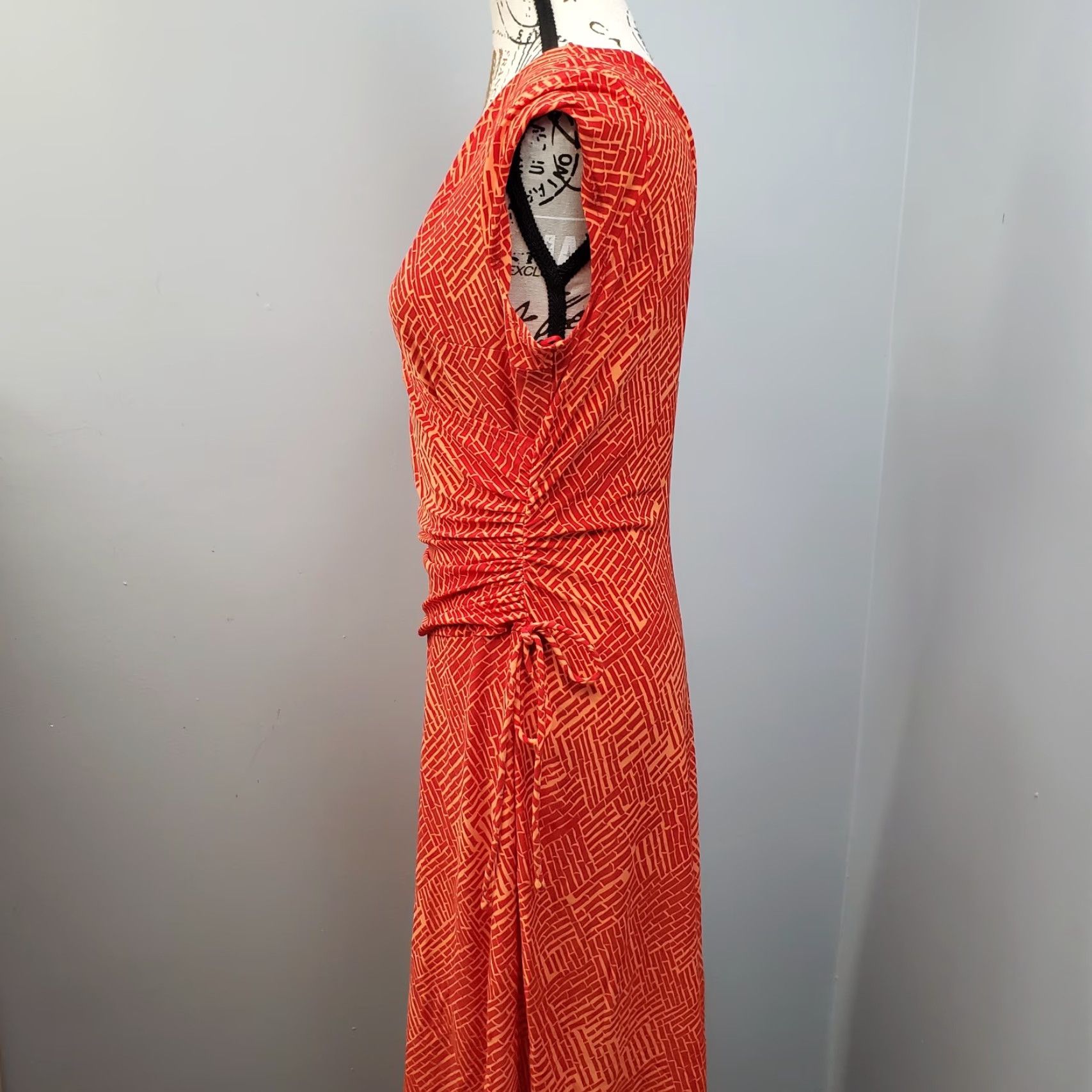 Evan Picone Evan Picone Women’s Geometric Red Orange V-Neck Ruched Sheath Dress 12, Sleeveless, Knee Length, Polyester, Vintage No, Casual/Party/Cocktail Size XL / US 12-14 / IT 48-50 - 7 Thumbnail