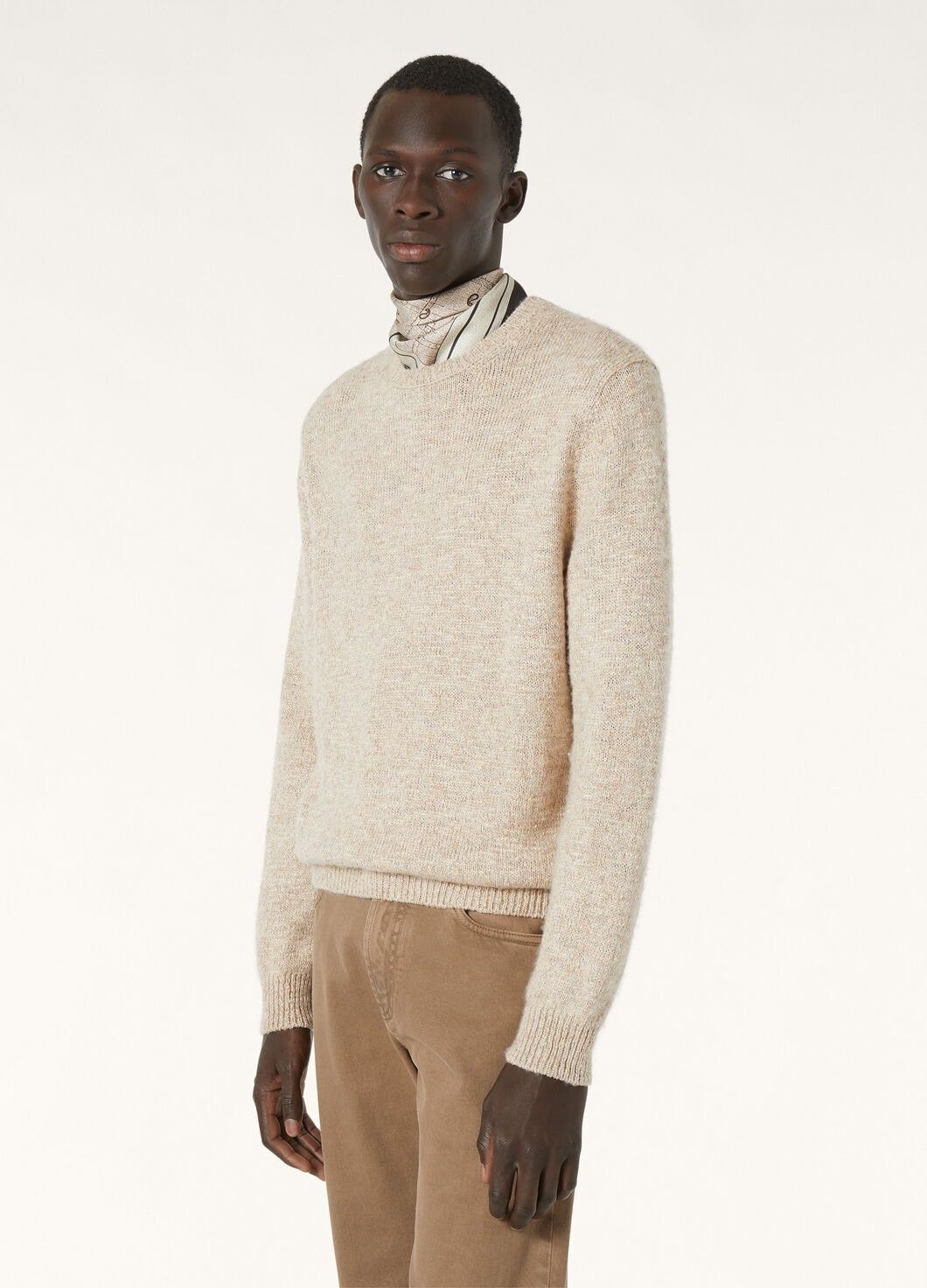 Loro Piana o1w1db10126 FA09807 Verbania Crewneck Sweater in Beige Size US S / EU 44-46 / 1 - 4 Thumbnail