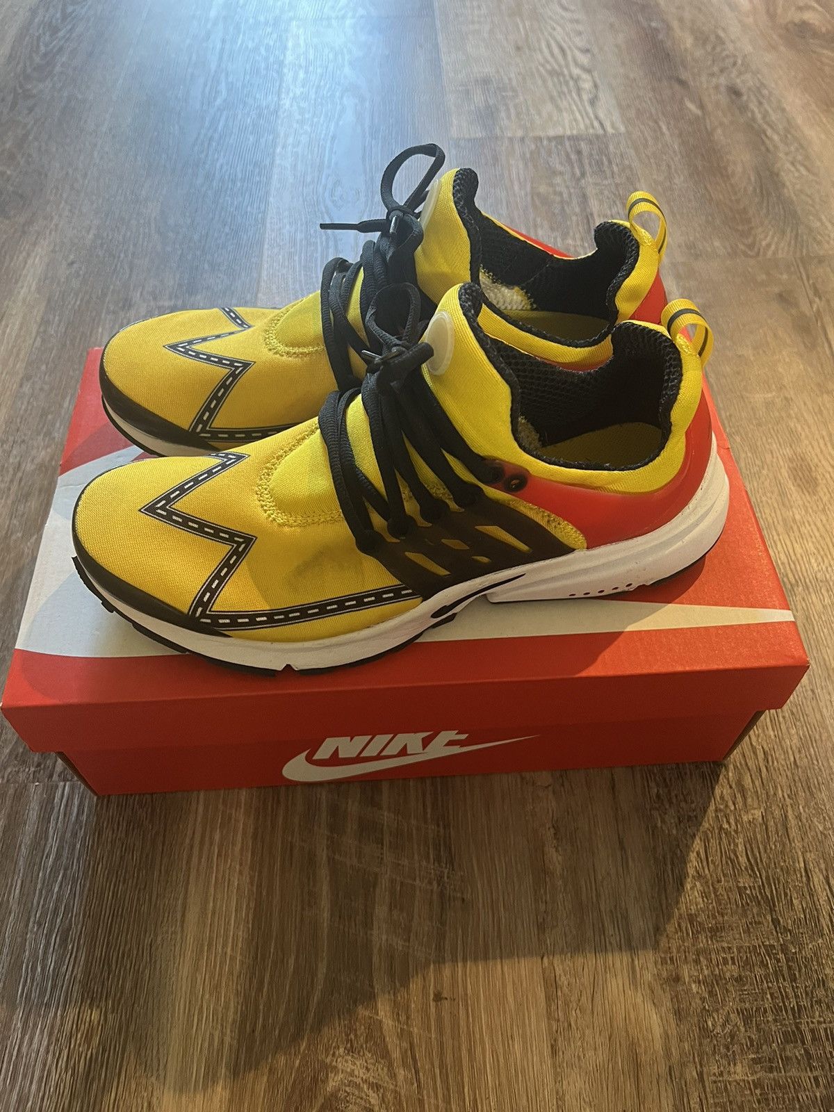 Nike Nike presto Size US 10 / EU 43 - 4 Thumbnail