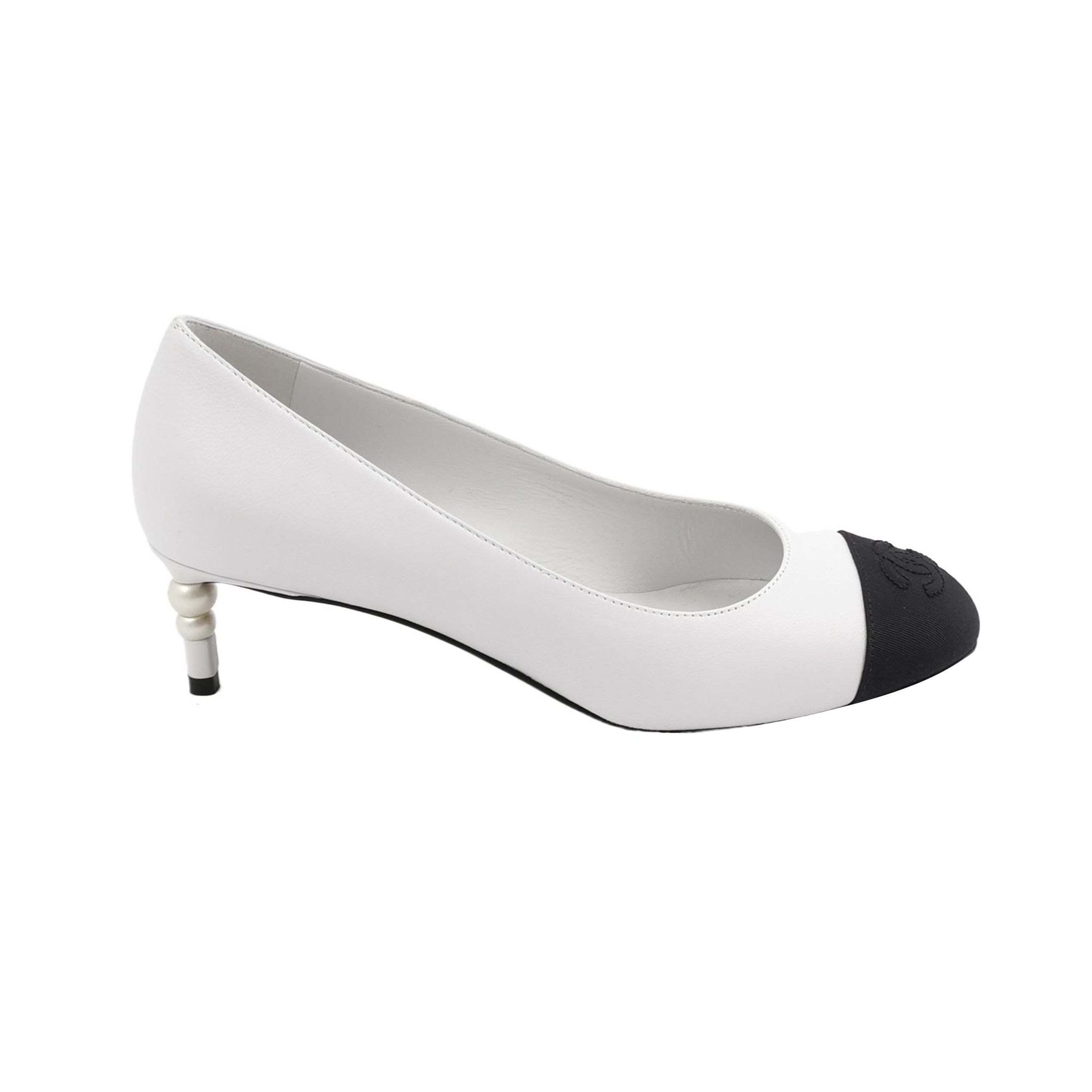 Chanel Chanel Women 6-5 Heels Size US 6.5 / IT 36.5 - 1 Thumbnail