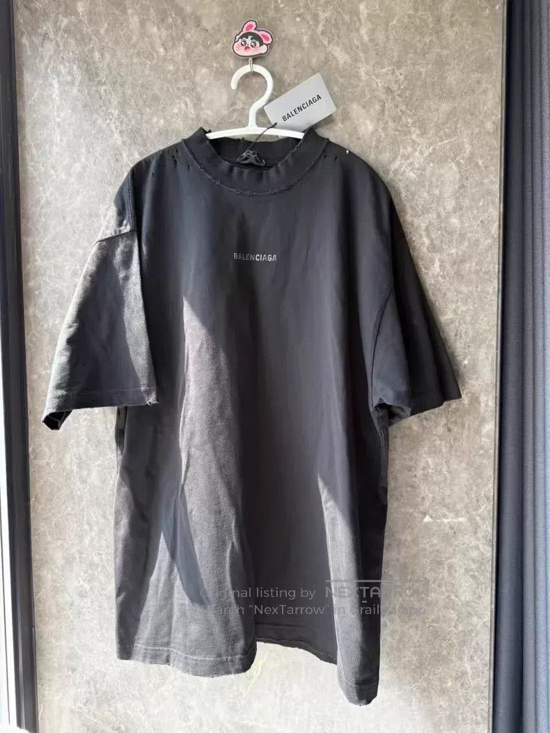 Balenciaga Balenciaga Front and Back Crystal Logo Short Sleeve Size US S / EU 44-46 / 1 - 2 Thumbnail