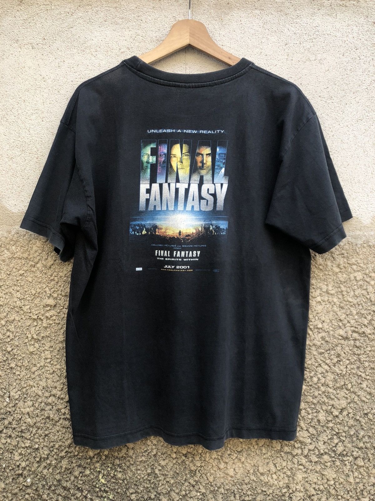 Rare‼️ Vintage 2001 Final Fantasy The Spirits Within Tshirt