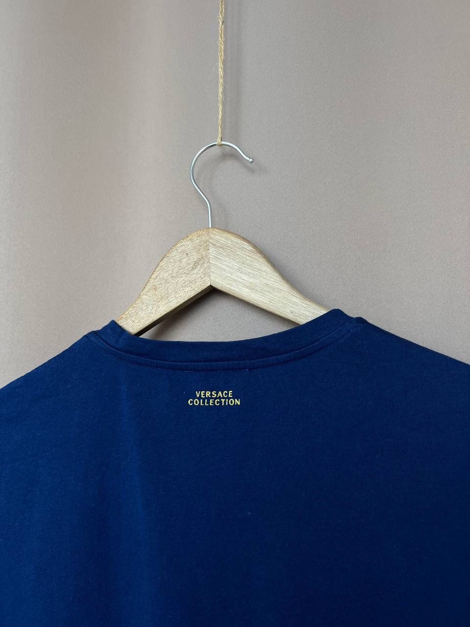 Versace Versace Collection Medusa Corner T-Shirt Mens Size L Royal Size US L / EU 52-54 / 3 - 8 Thumbnail
