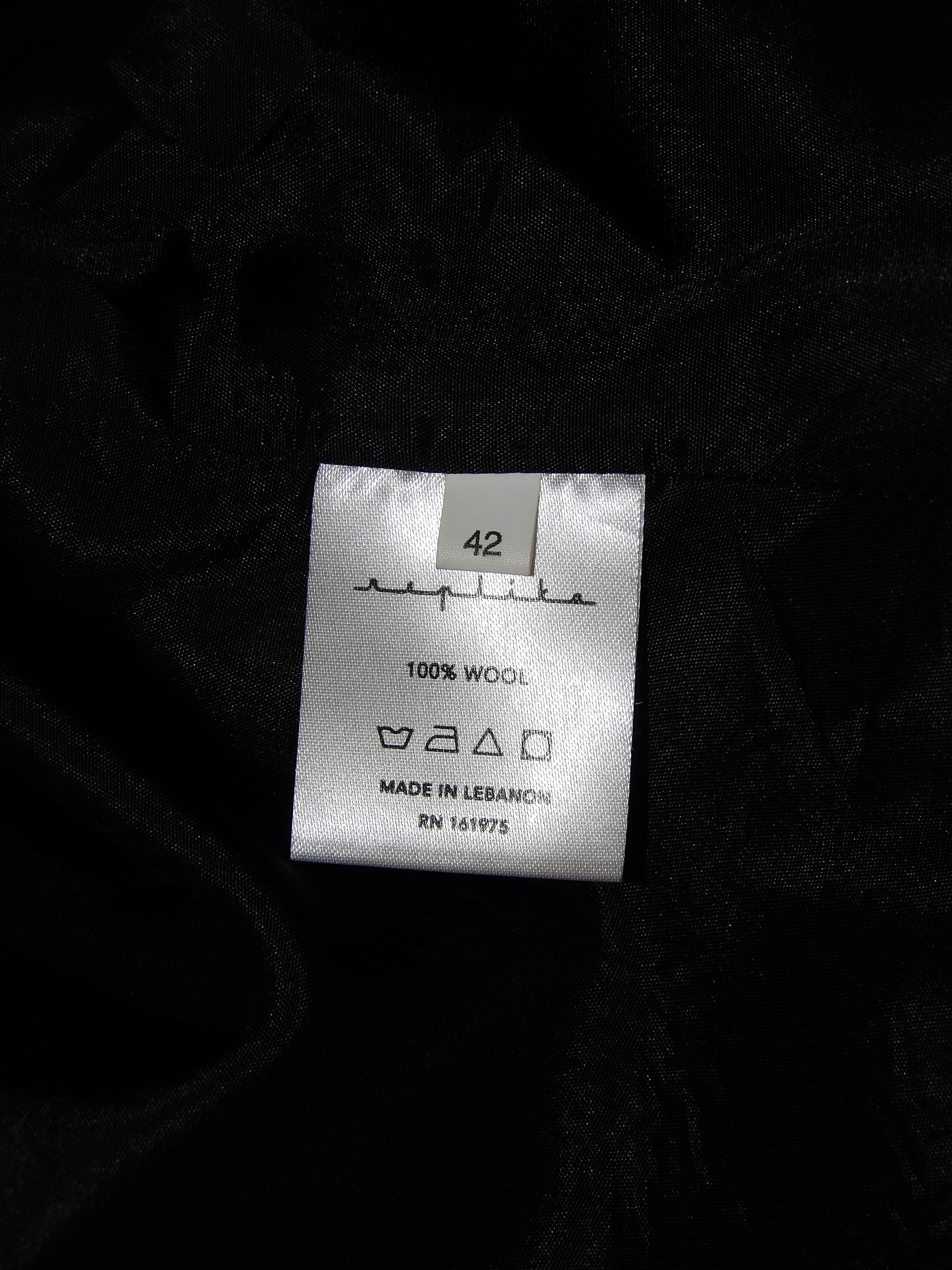 Ivan Grundahl Replica Long Coat W/ Pleated Open Back Size M / US 6-8 / IT 42-44 - 7 Thumbnail