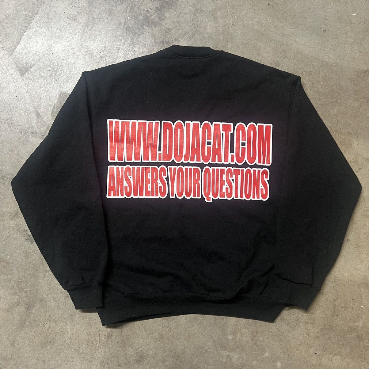 Hypebeast × Other Doja Cat The U.S. Scarlet Tour Merchandise Sweater Size US L / EU 52-54 / 3 - 4 Thumbnail