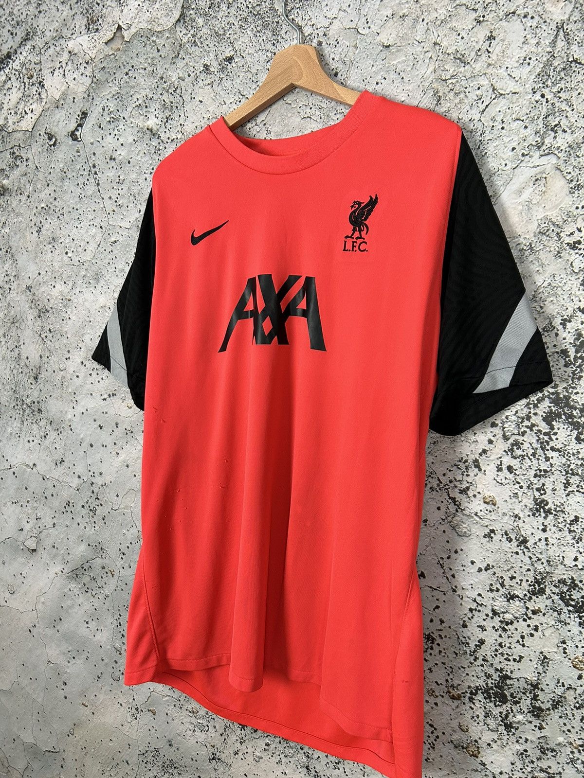 Nike Liverpool FC Soccer Jersey Nike Football Streetwear Rare Size US XL / EU 56 / 4 - 2 Thumbnail