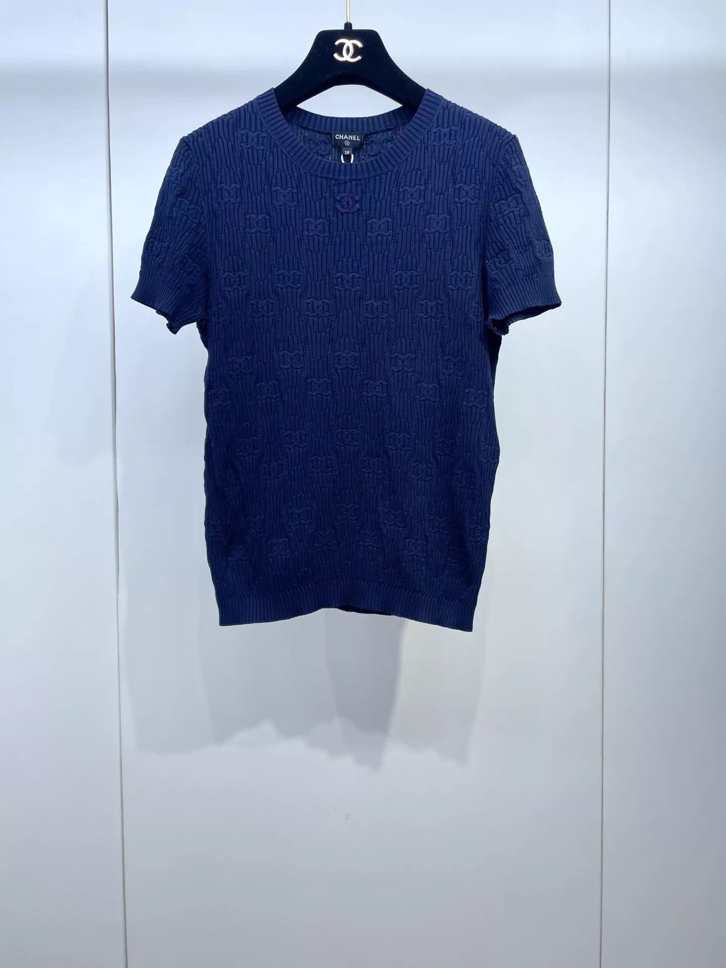 Chanel Chanel Women's Navy Blue Knit Jacquard Short-Sleeve Size S / US 4 / IT 40 - 1 Thumbnail